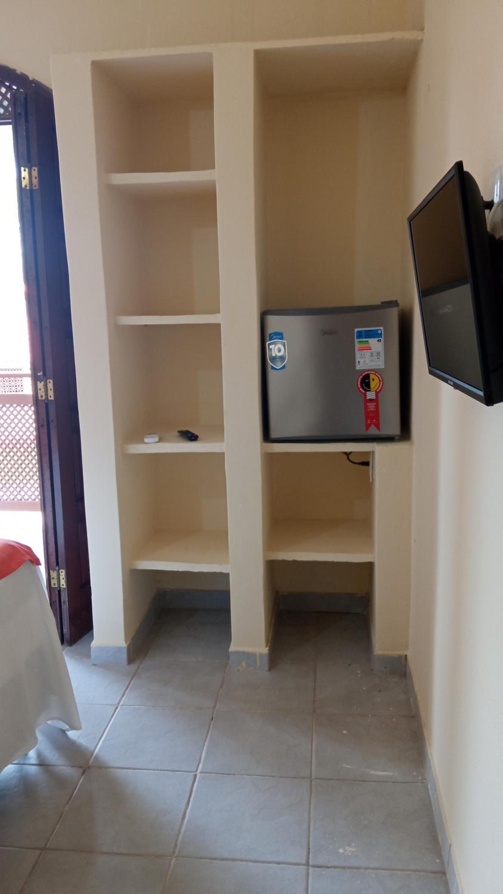 Double Room - Photo 10