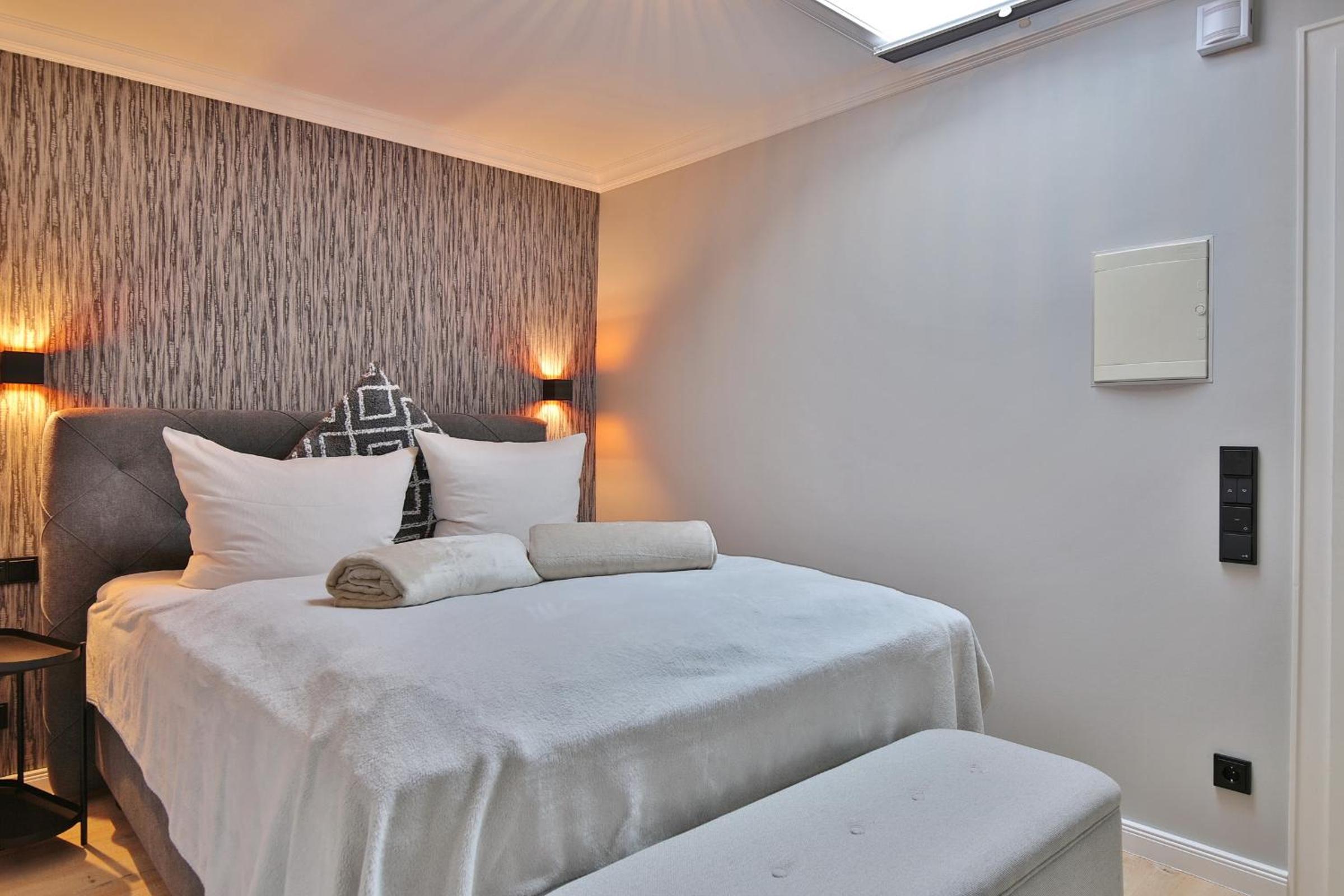 Apartment with Terrace photo 3