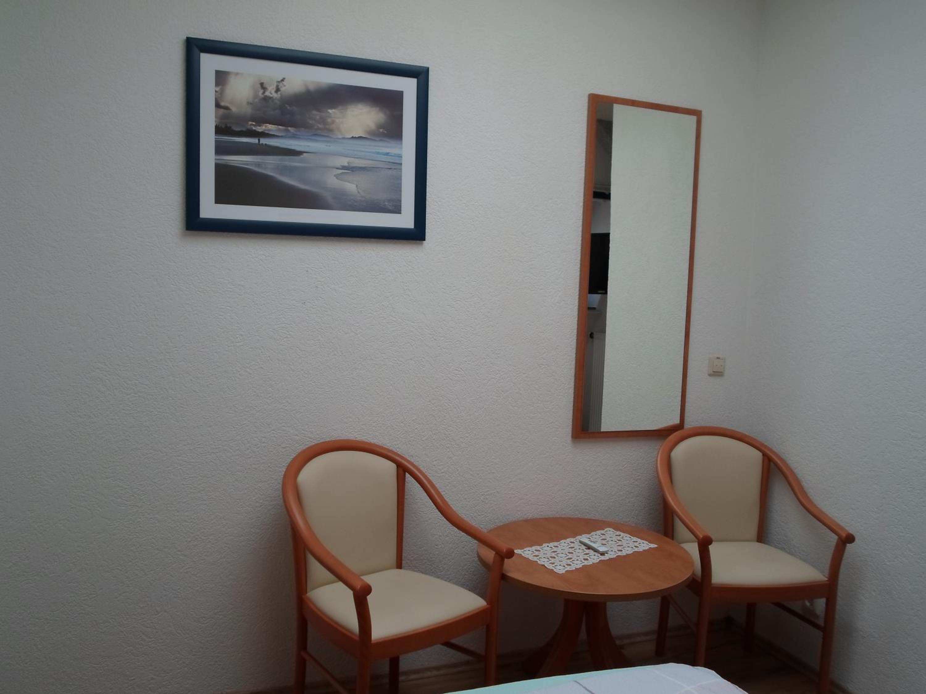 Double Room - Main Building - Photo 5