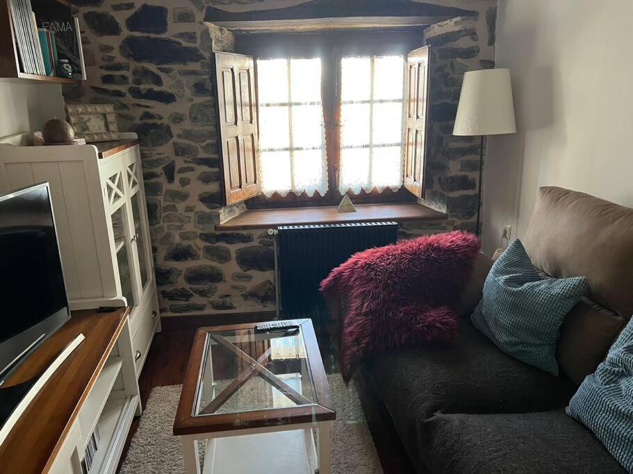 Four-Bedroom House photo 3