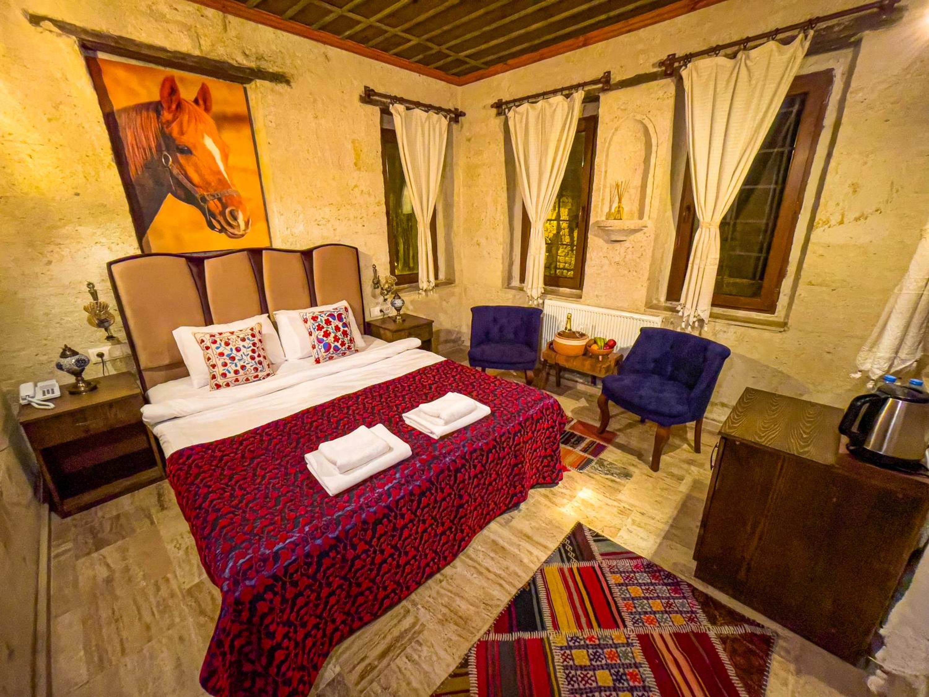 Deluxe Double Room - Photo 7