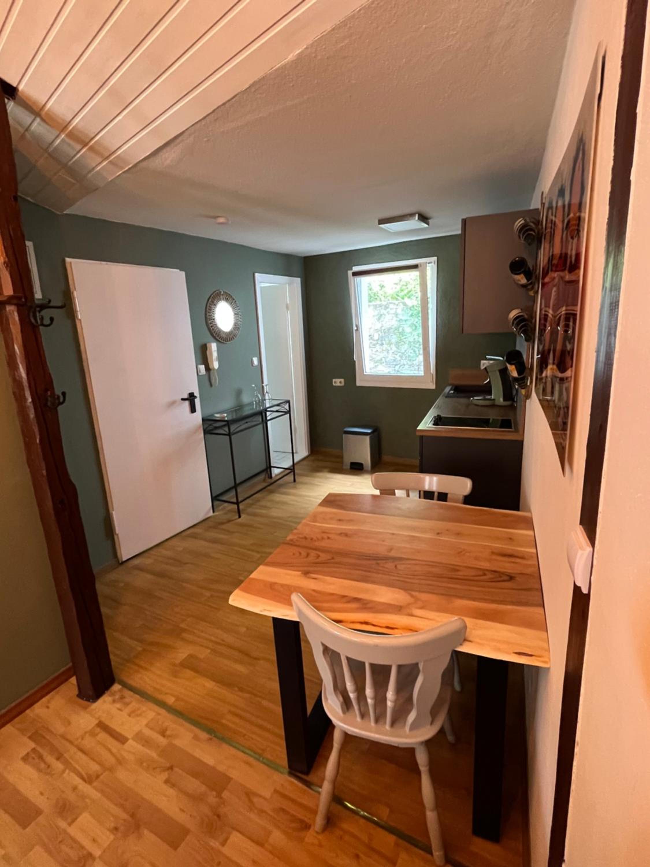 Studio Apartment photo 2