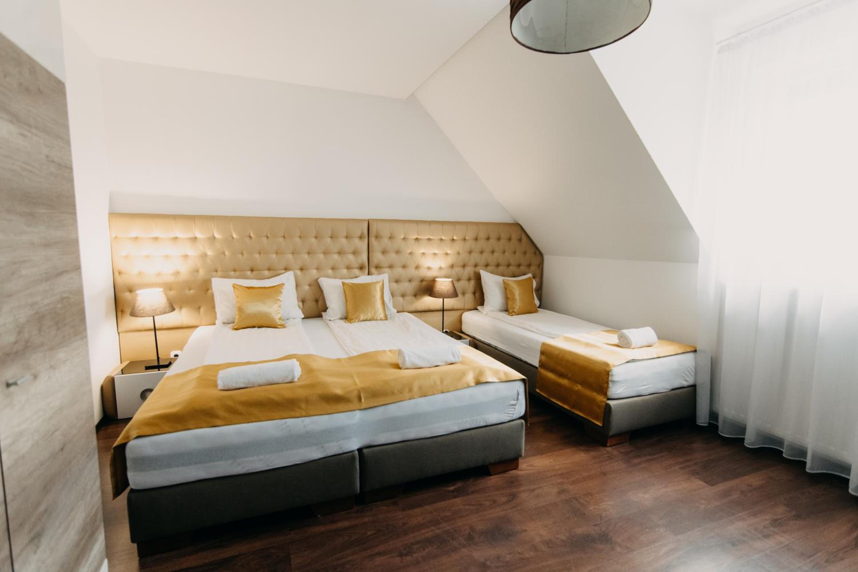 Superior Triple Room - Photo 19