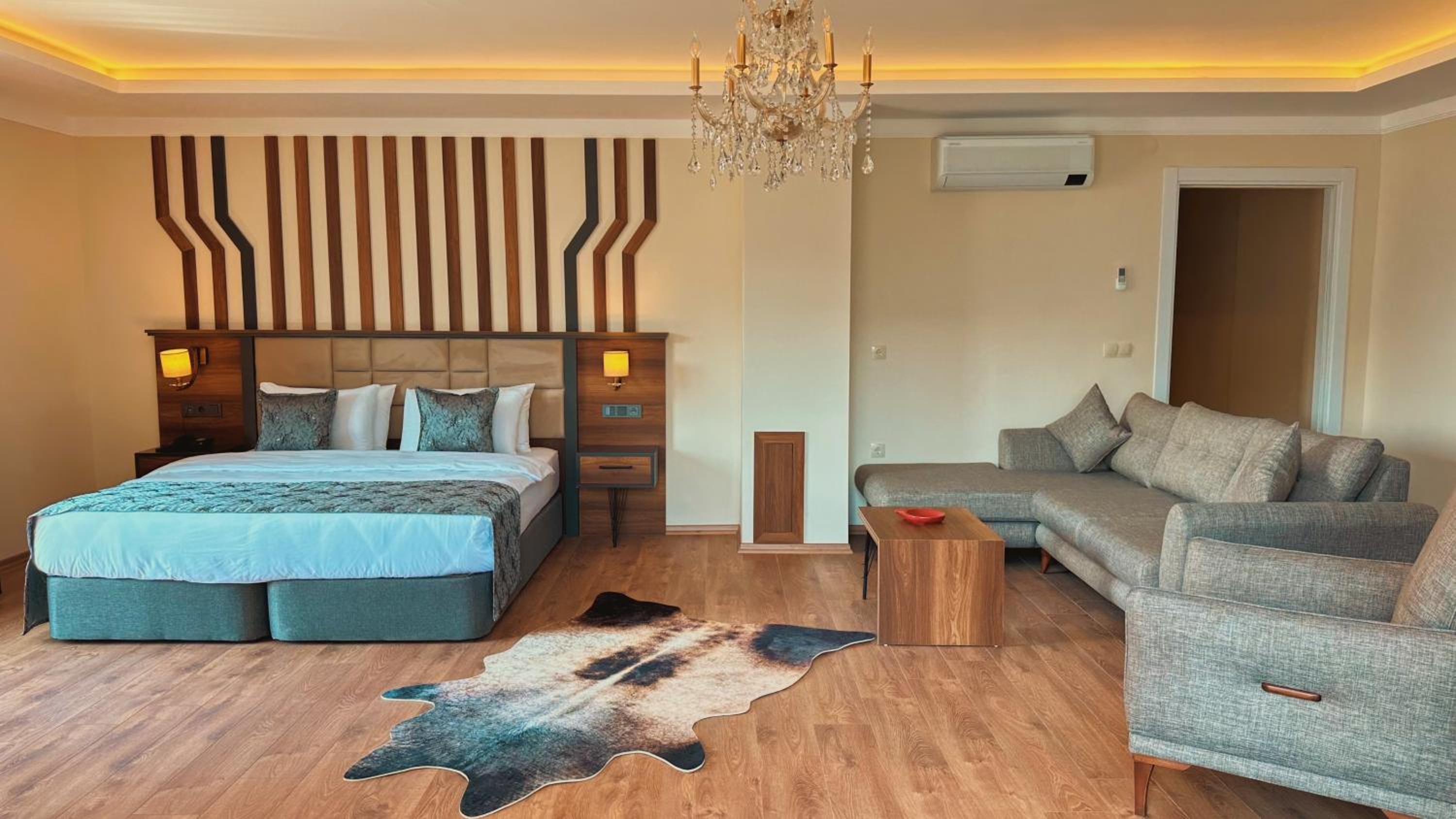 Deluxe Double Room photo 2