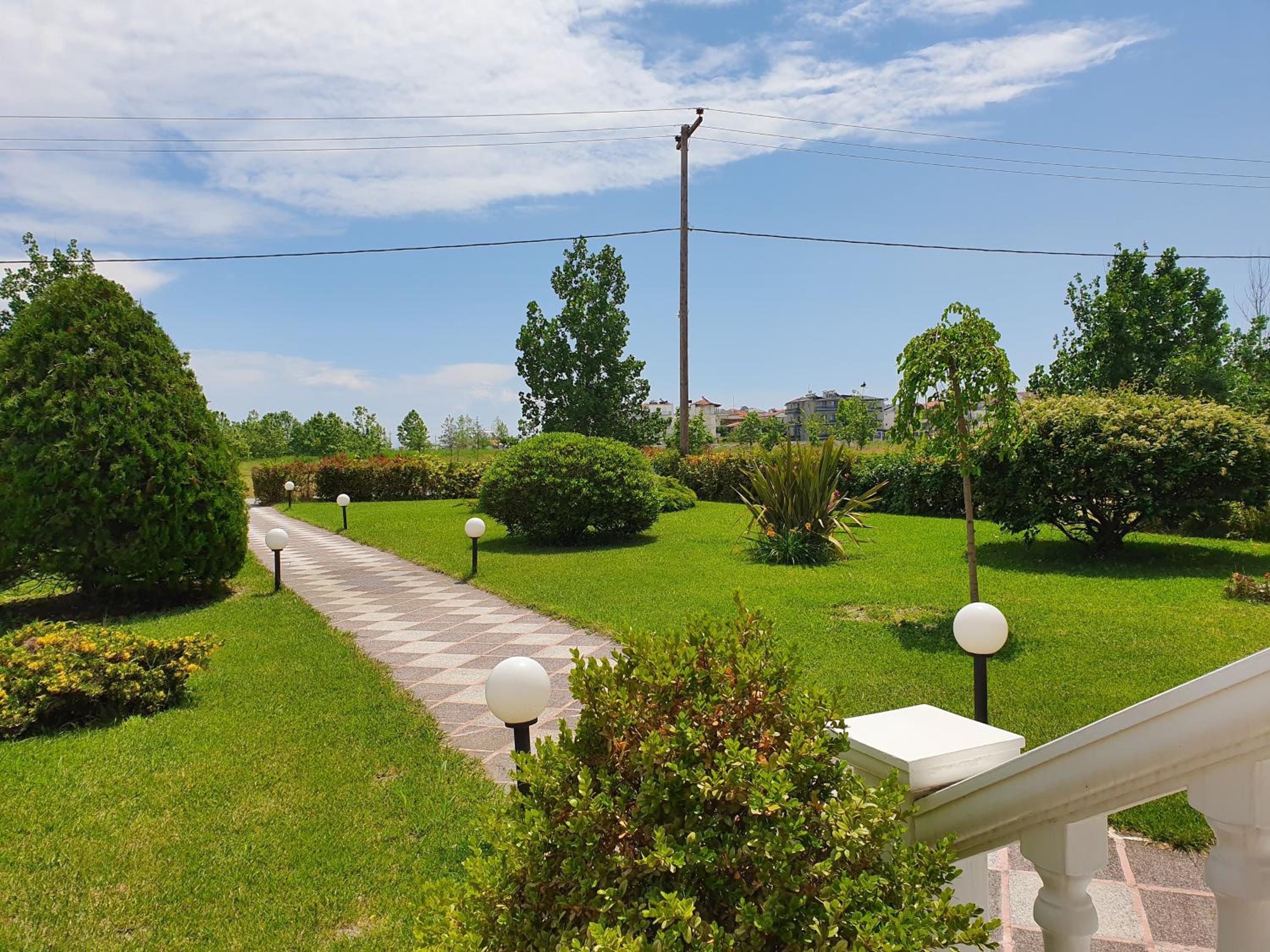 Studio with Partial Sea View (2 Adults) - Photo 9