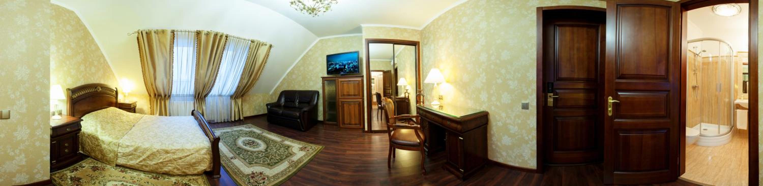 Suite - Attic photo 1