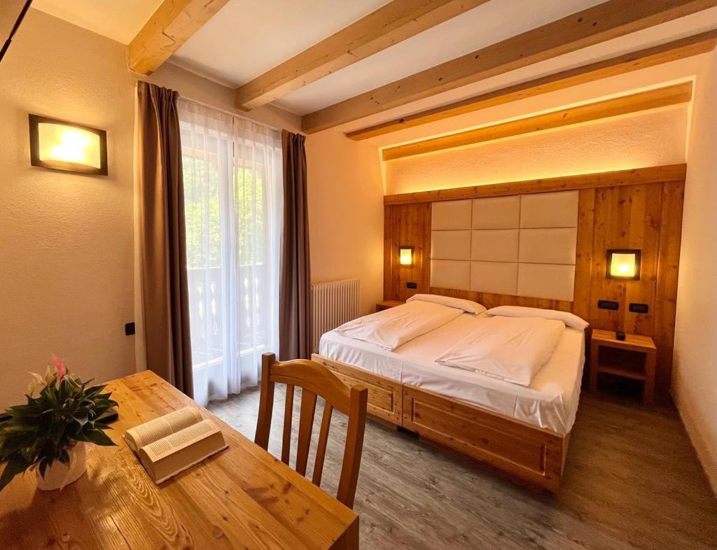 Comfort Double or Twin Room - Photo 1