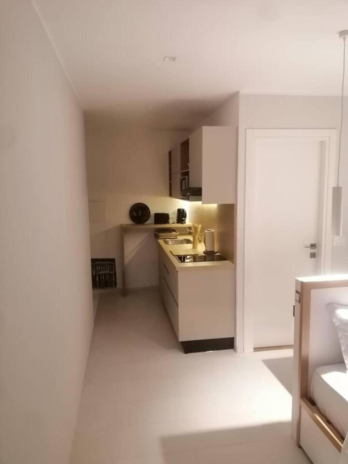 Apartment photo 2