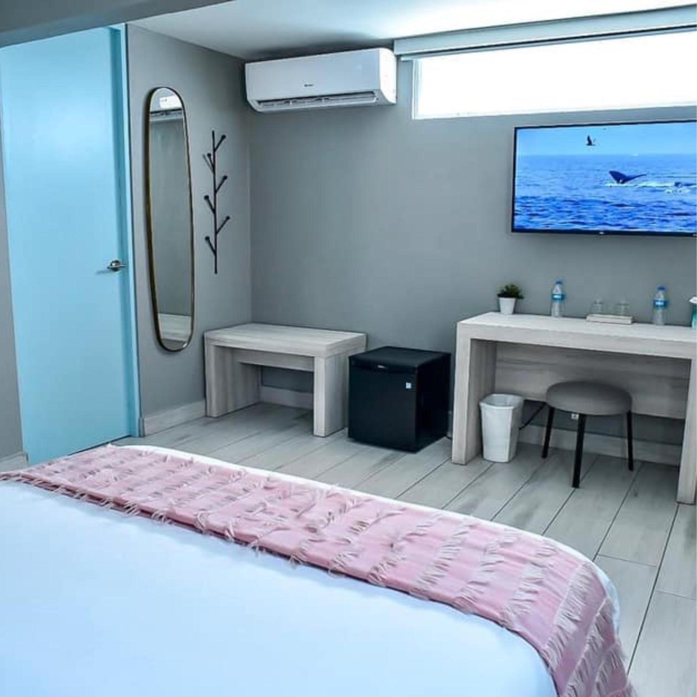 Deluxe Queen Room photo 2