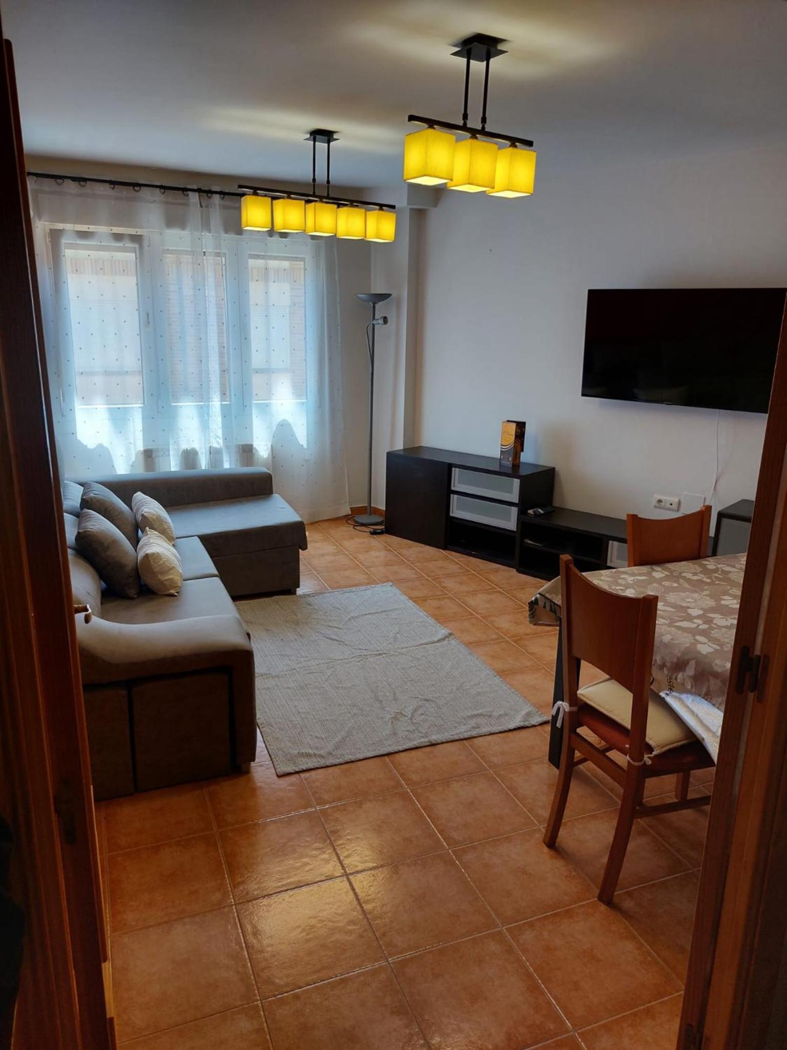Three-Bedroom Apartment photo 2