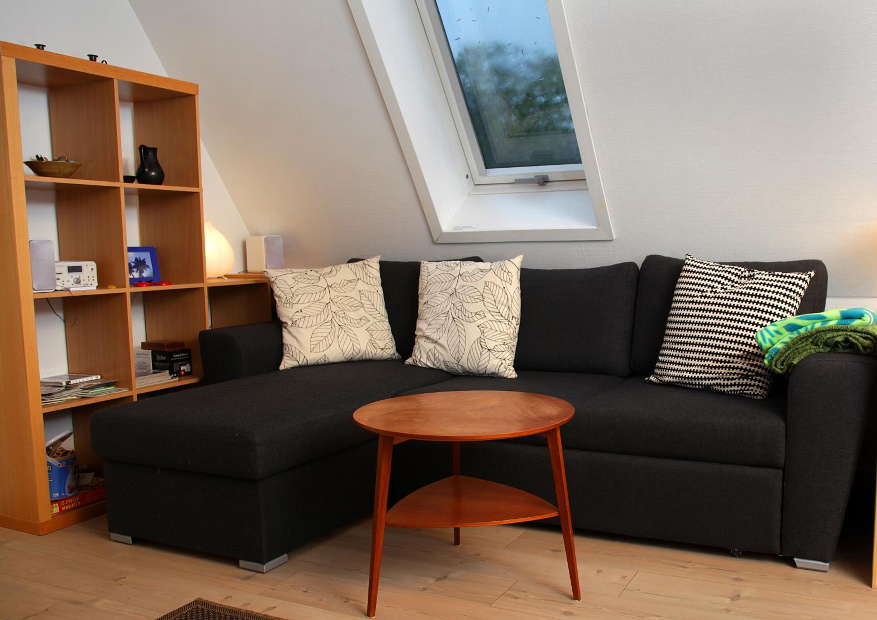 One-Bedroom Apartment photo 2