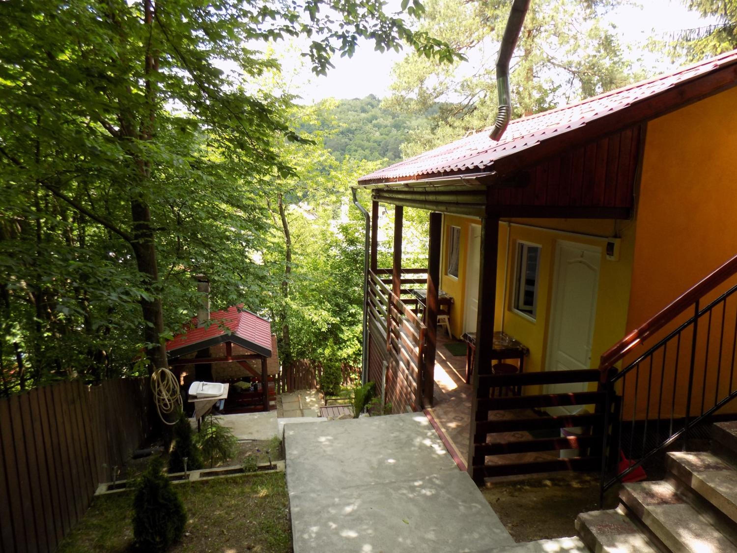 Double or Twin Room with Terrace - Photo 4