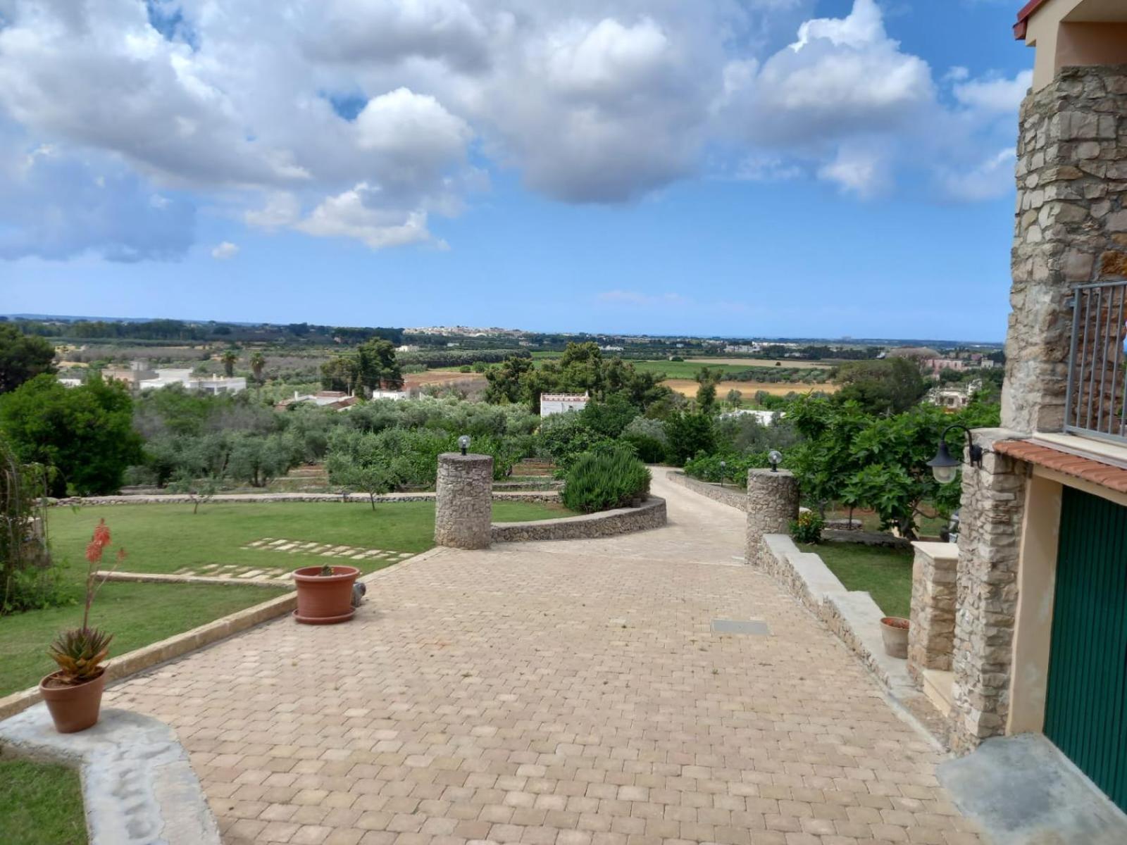Villa with Sea View photo 3