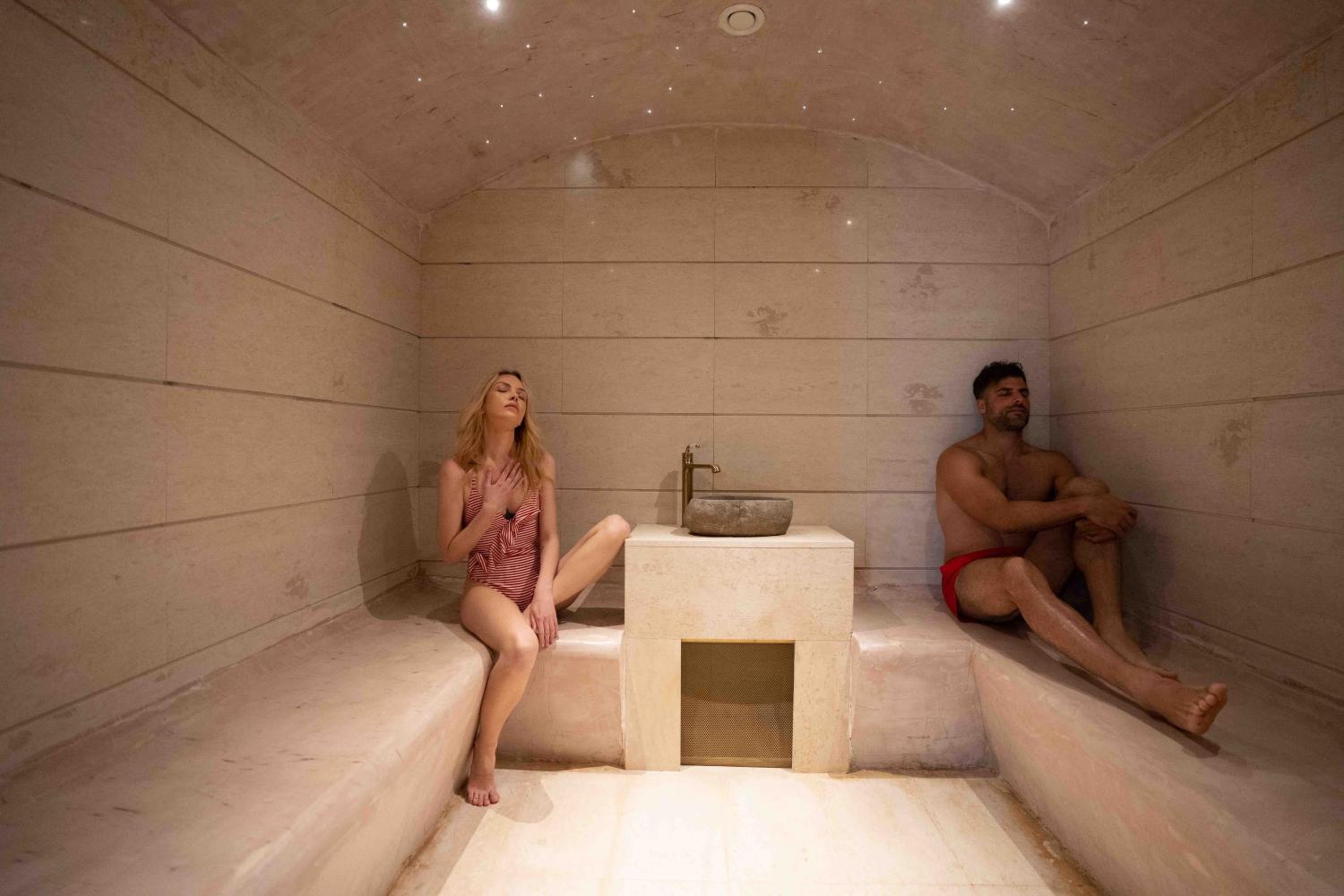 Wellness Panoramic Room with Side Sea View