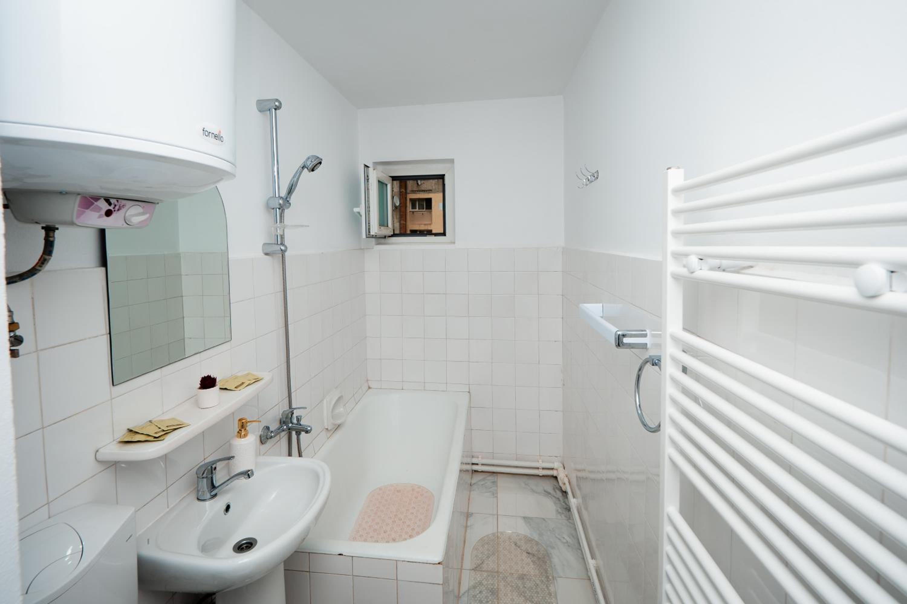 Two-Bedroom Apartment photo 3