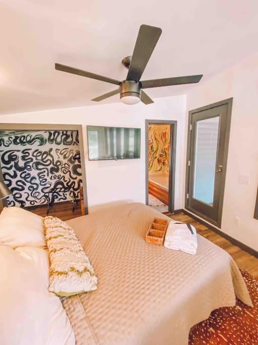 One-Bedroom House photo 3
