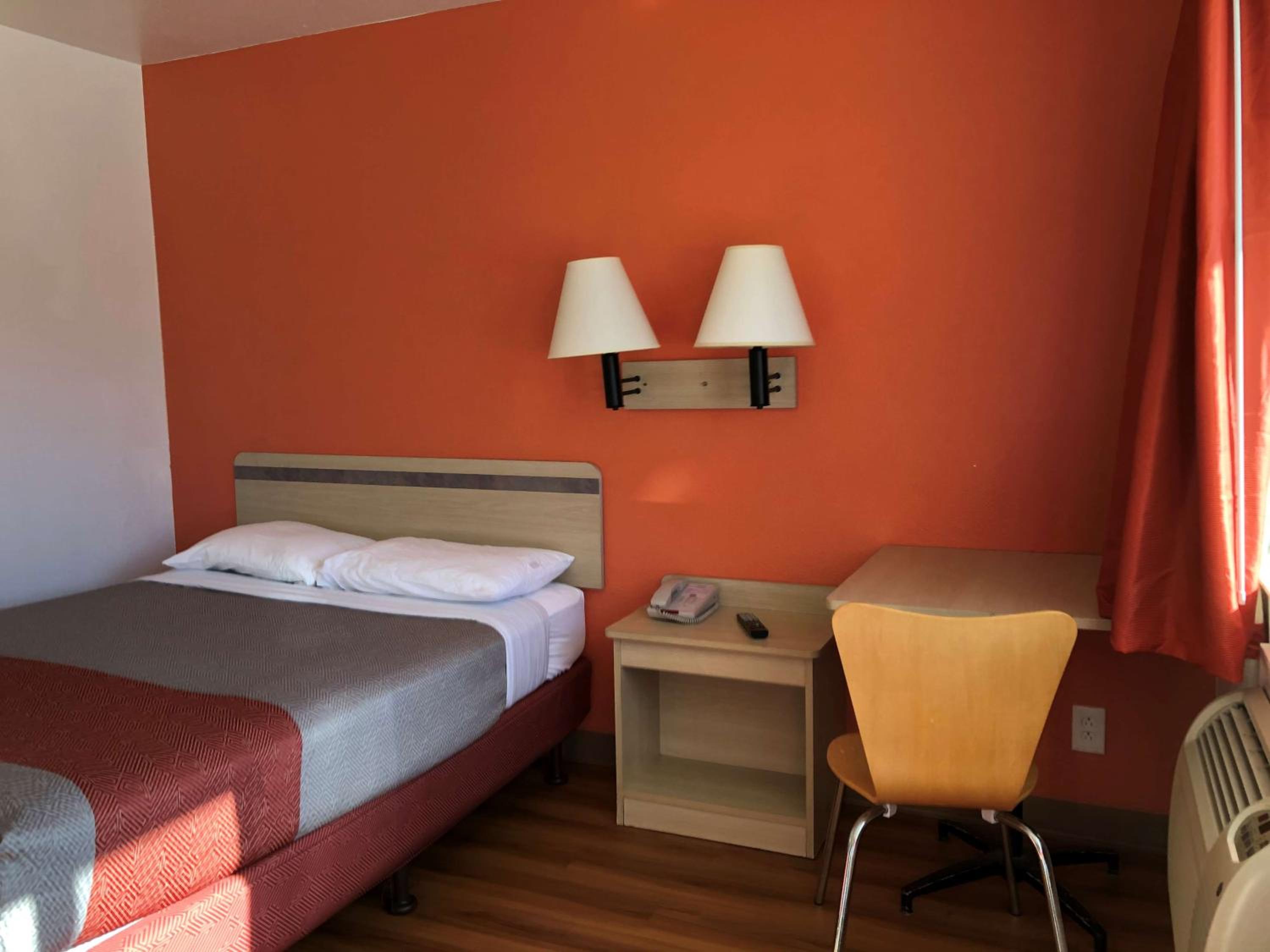 Double Room - Disability Access photo 1