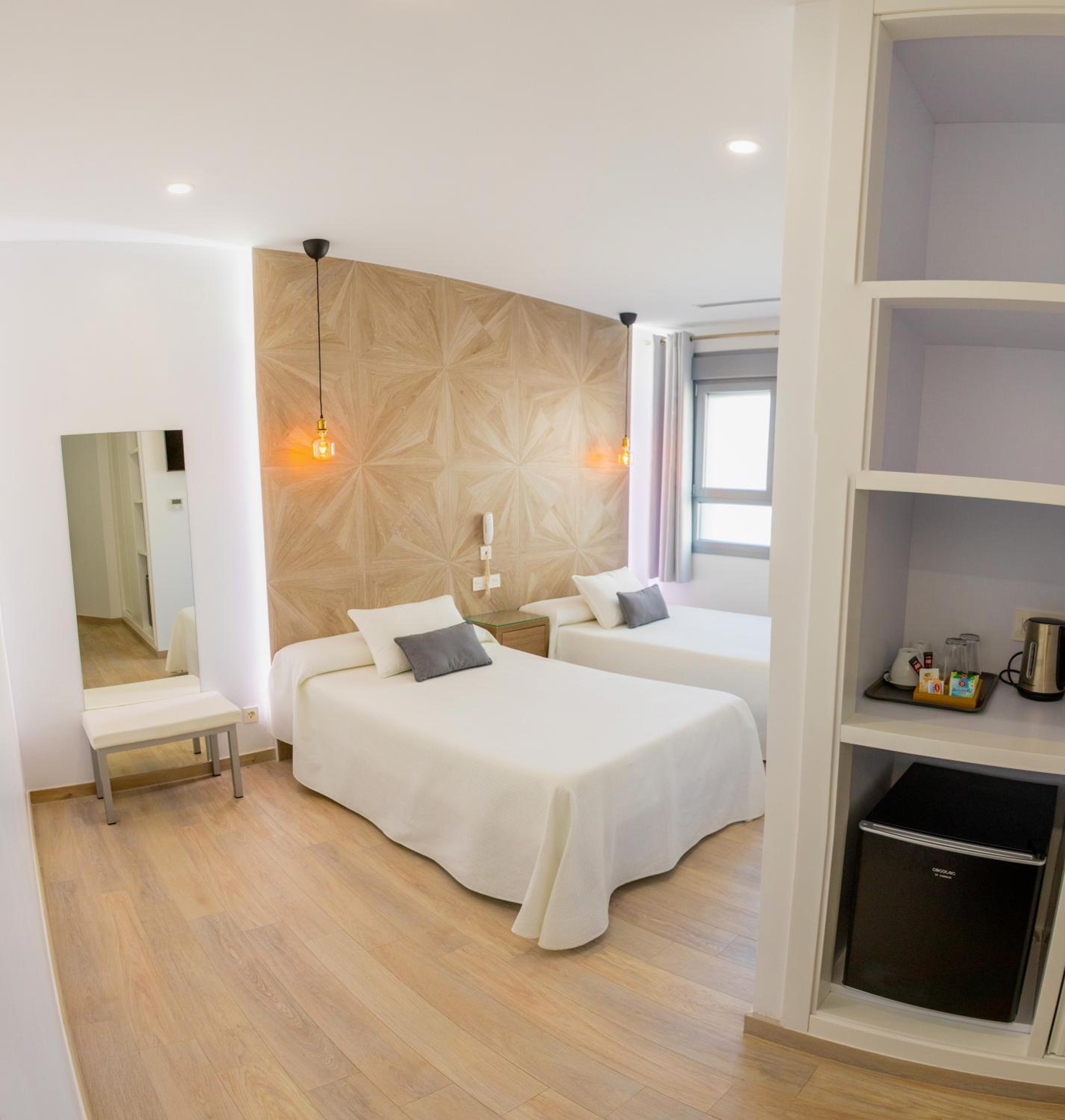 Habitación Estándar con Dos Camas Individuales