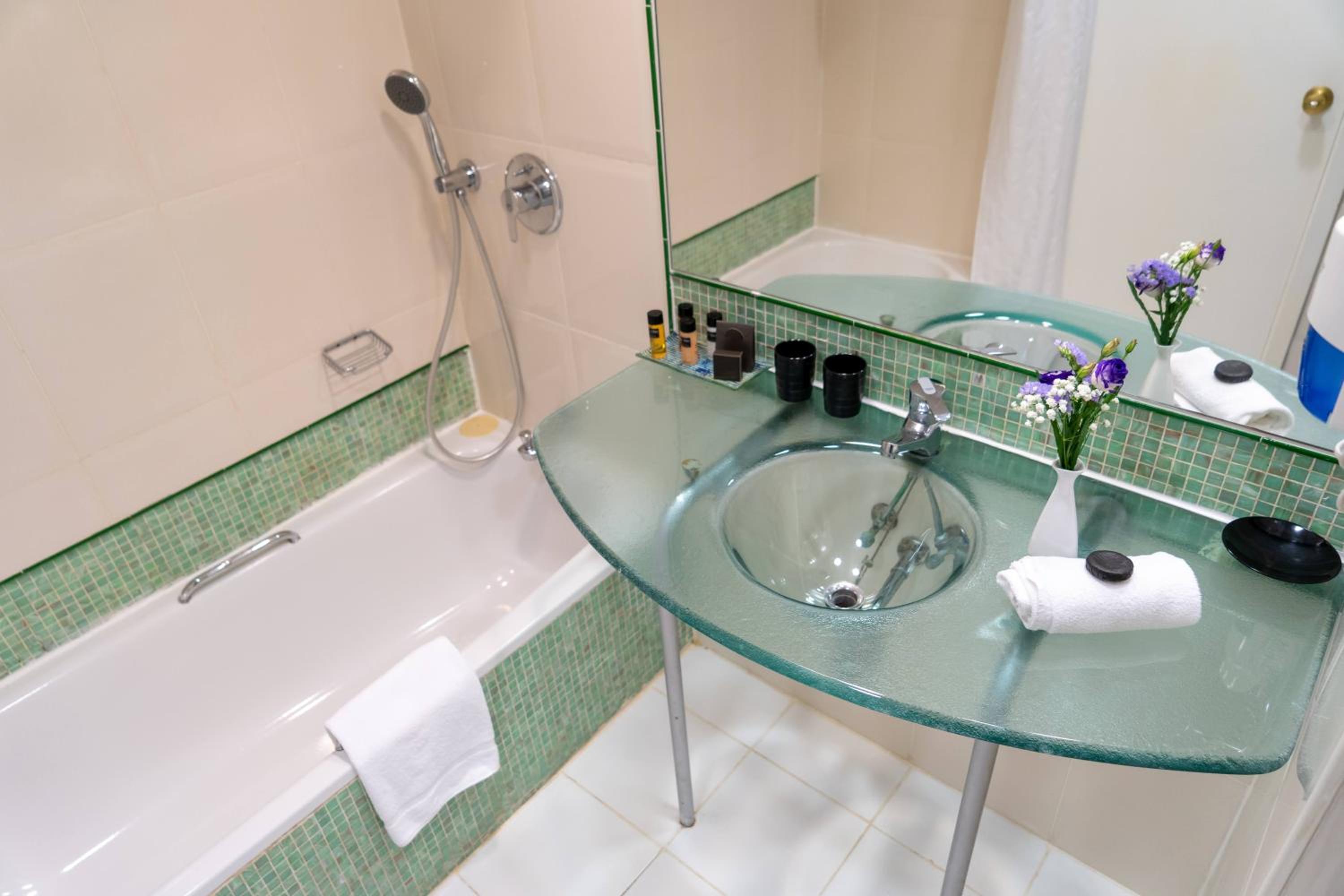 Comfort Single Room