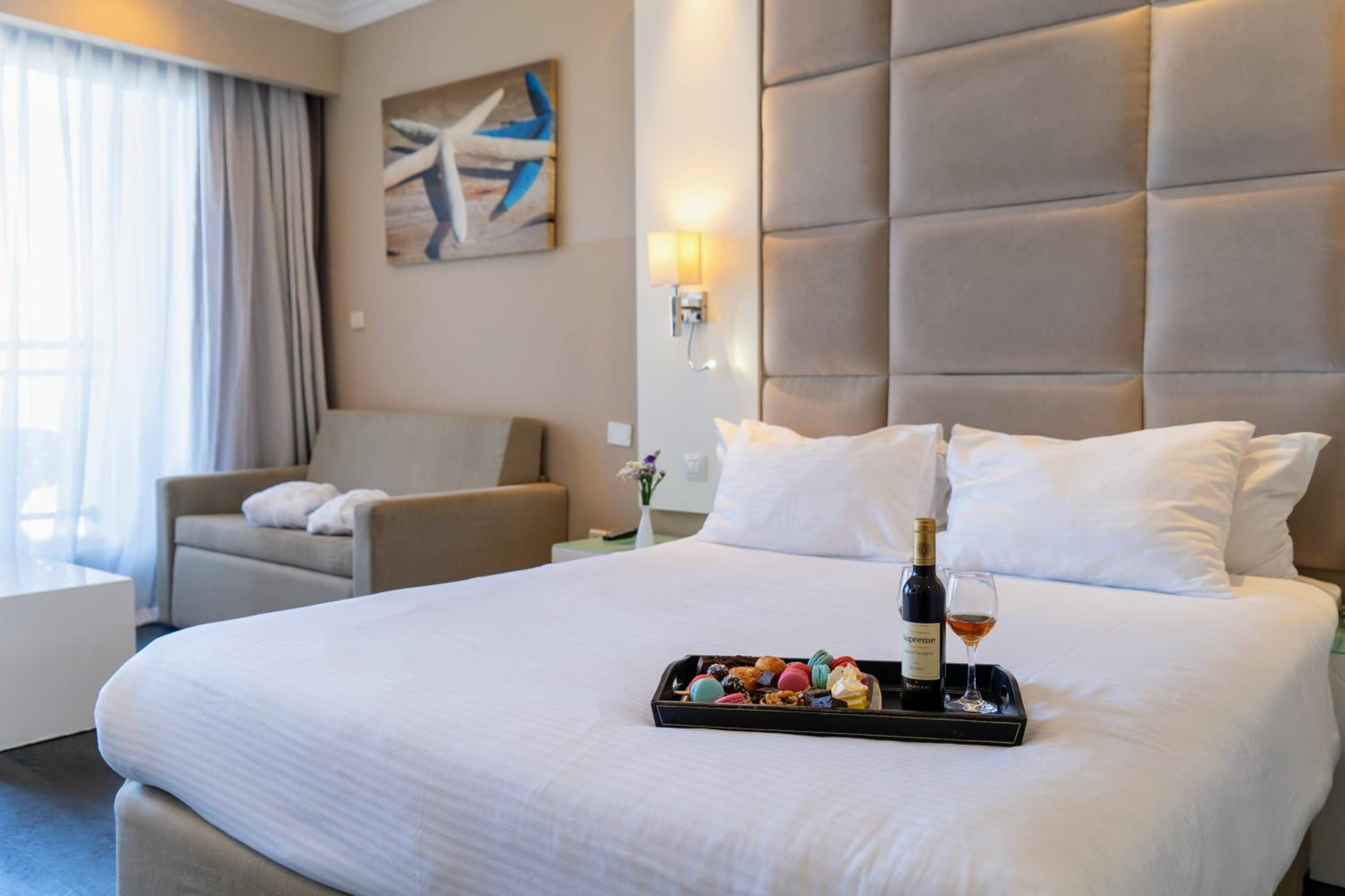 Executive Double or Twin Room (2 adults + 1 child)
