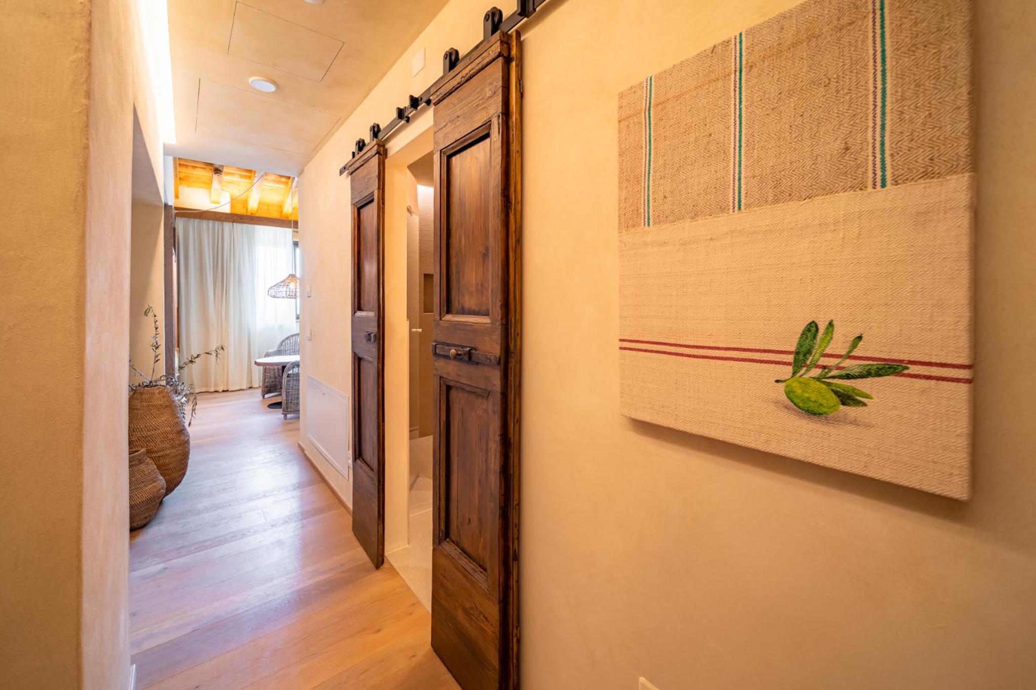 Double or Twin Room with Garden View - Photo 3