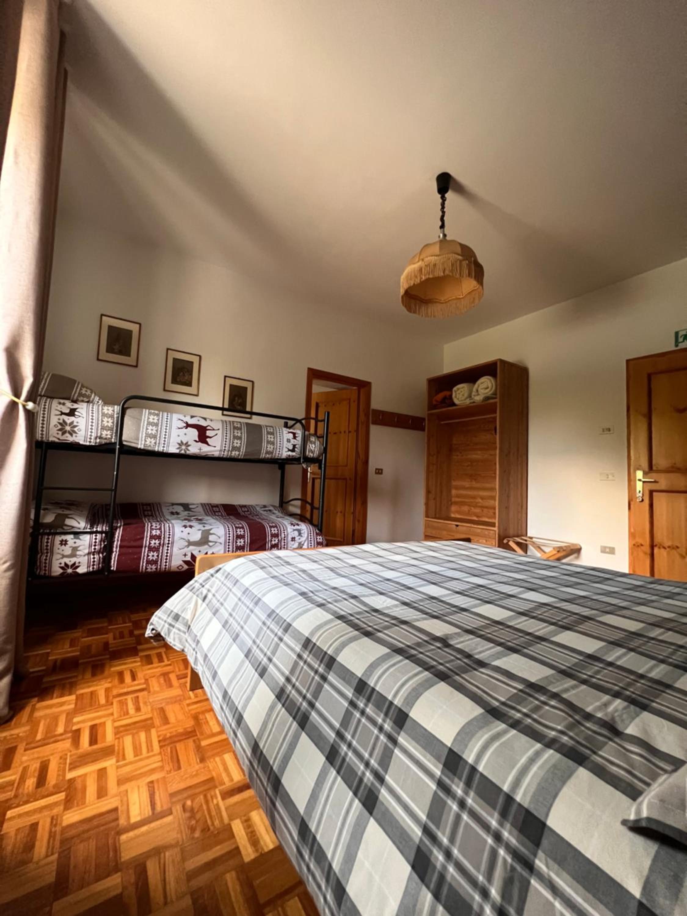 Classic Quadruple Room