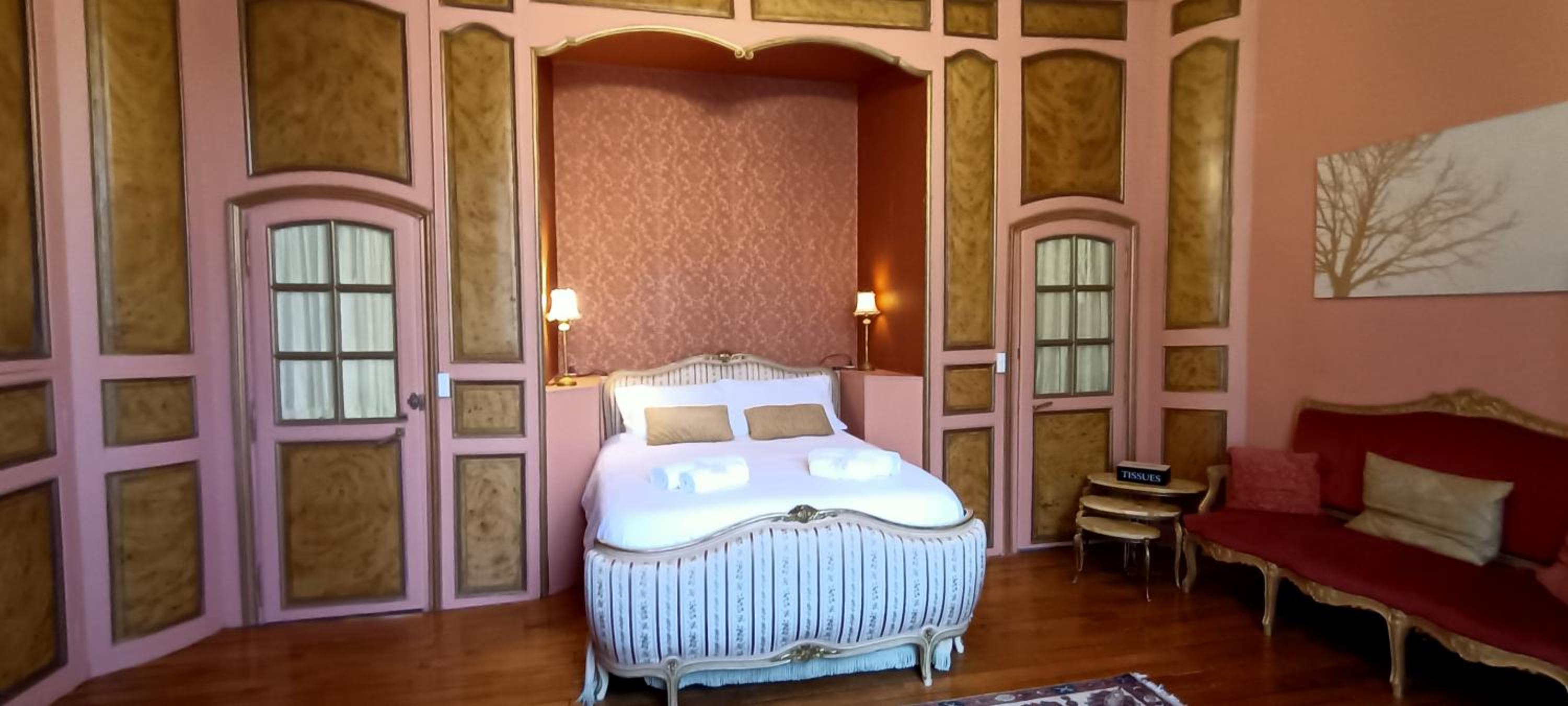 Double Room with Private Bathroom photo 1
