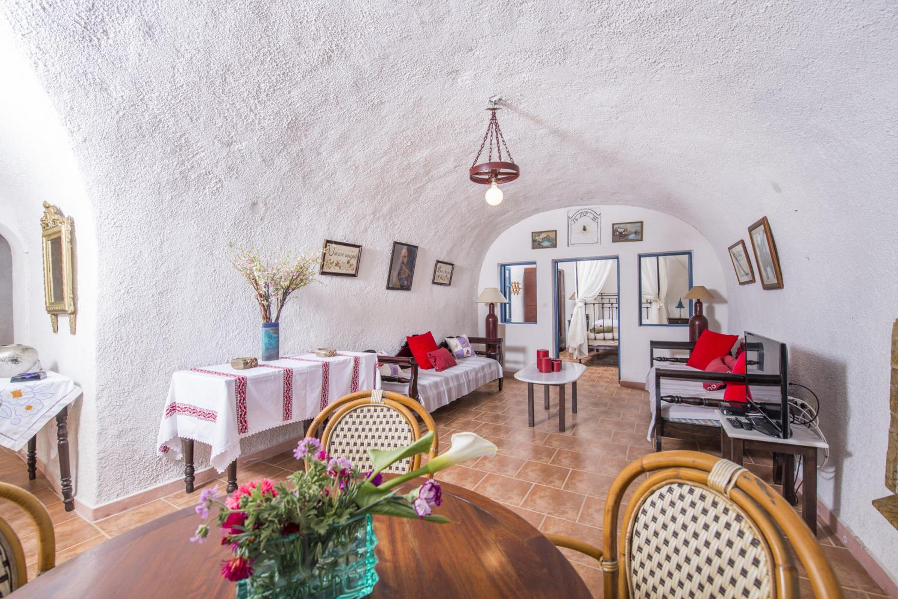 Cave House Mario photo 1
