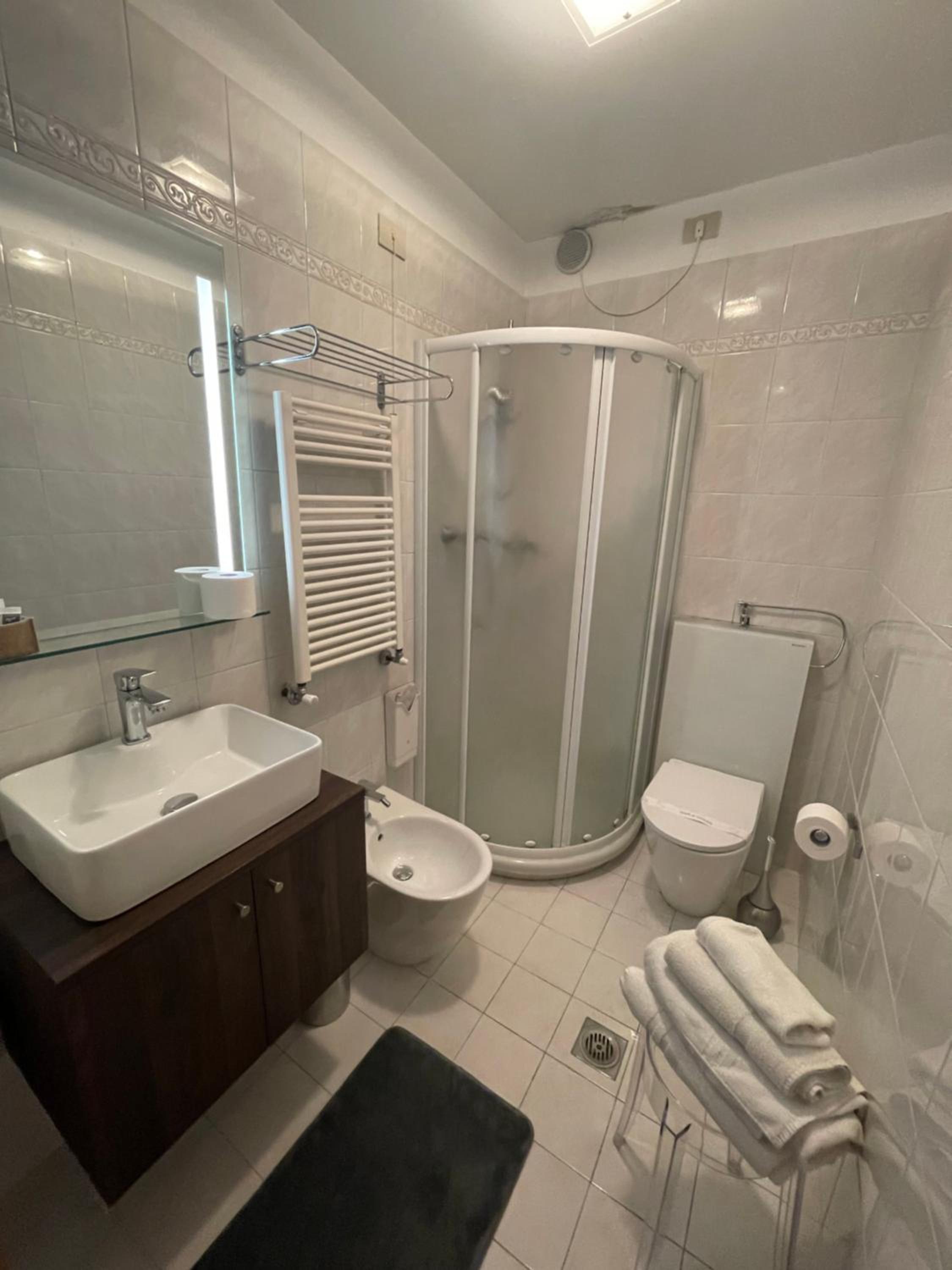 Double or Twin Room photo 2