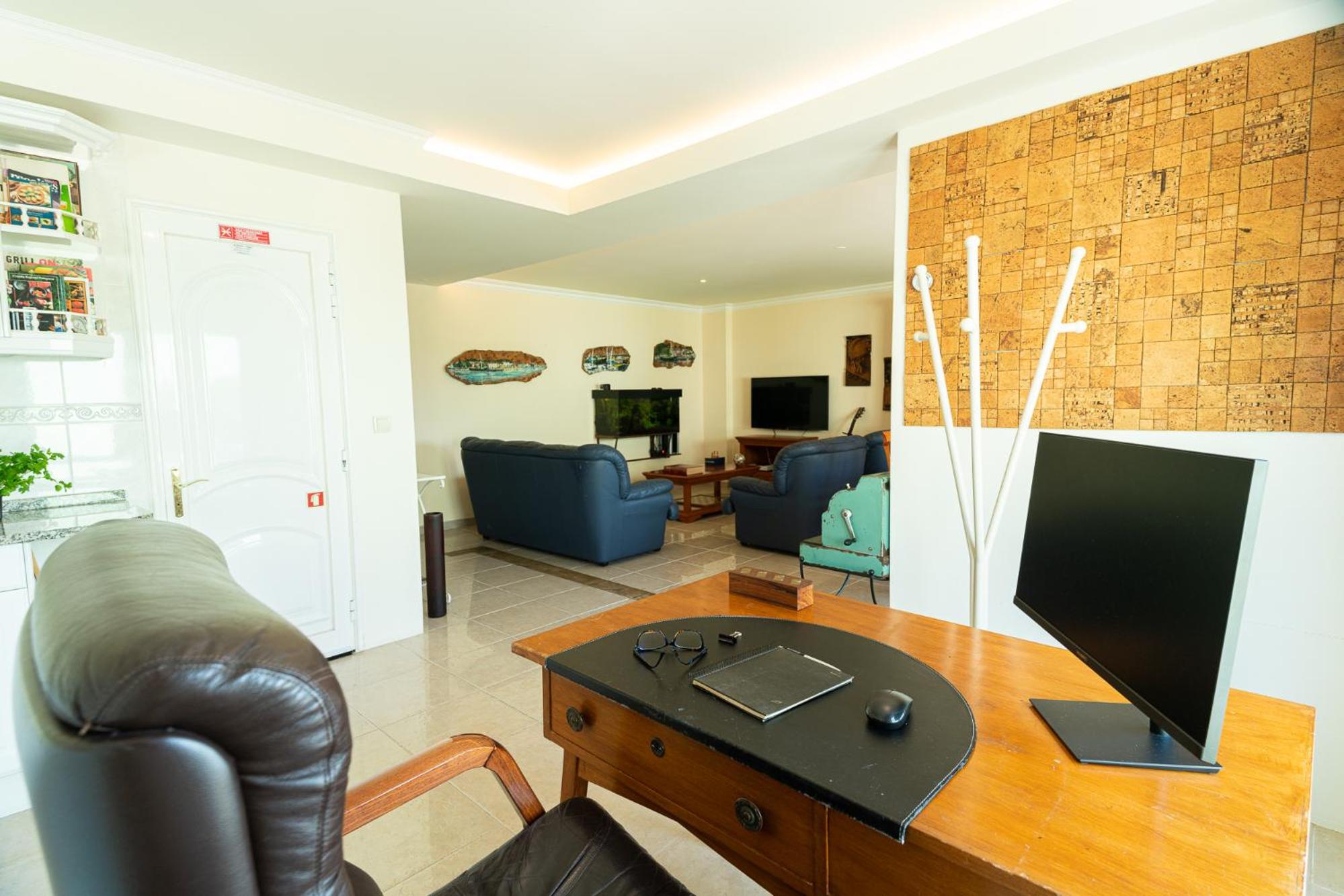 Superior Apartment photo 2