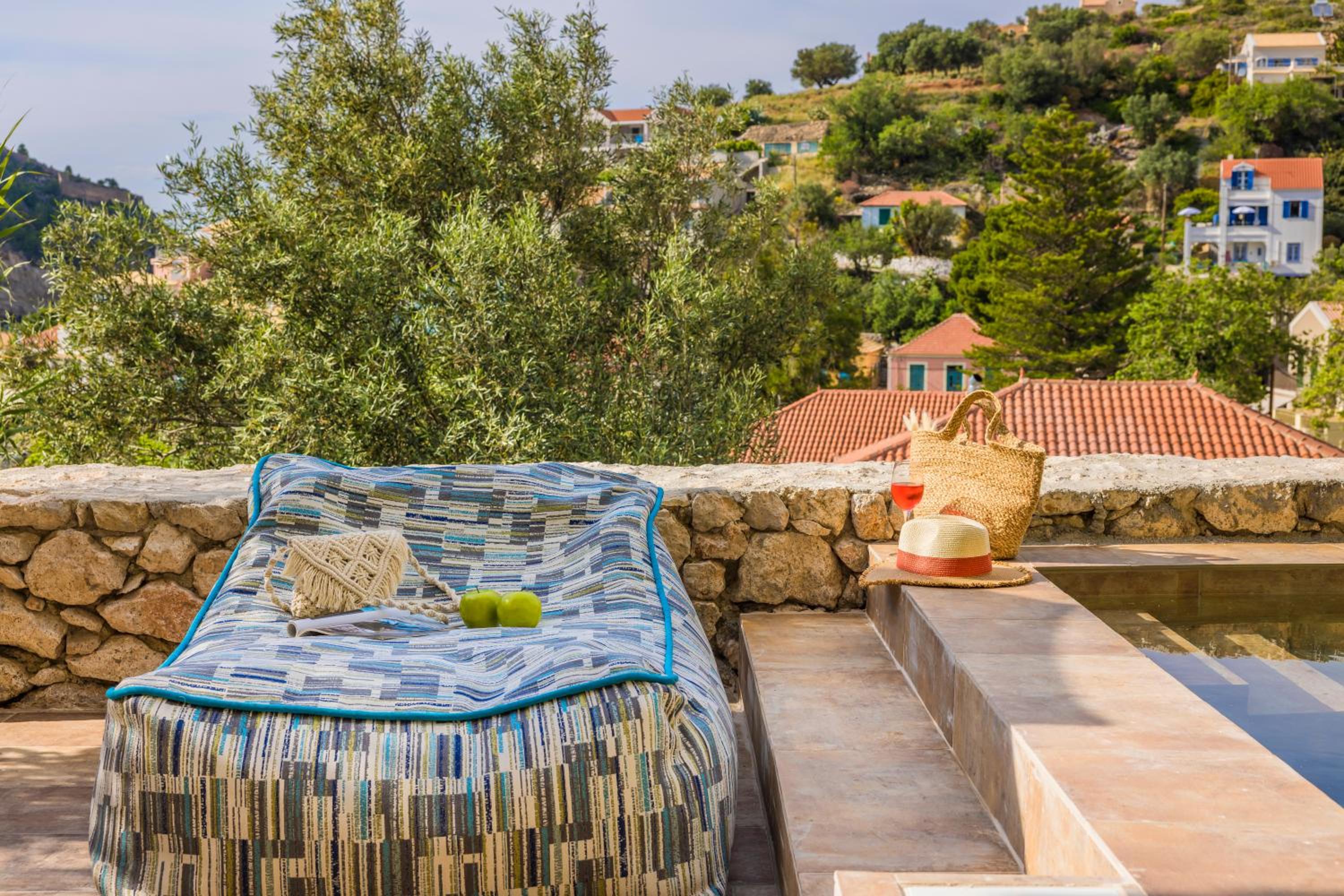 Villa with Private Plunge Pool photo 2