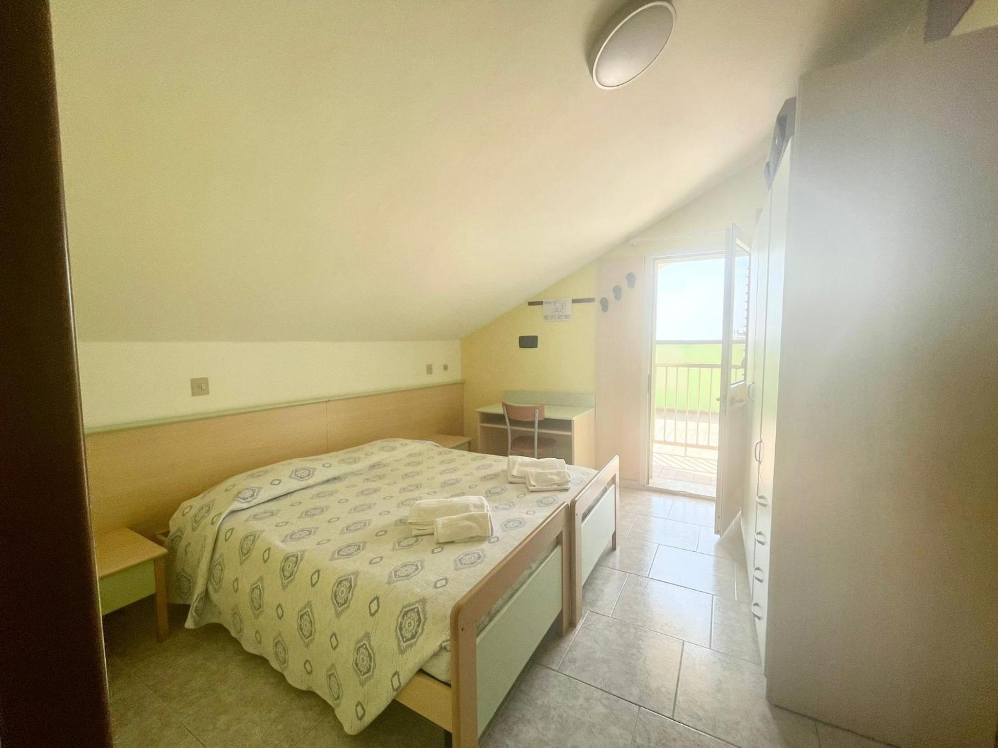 Double or Twin Room photo 3