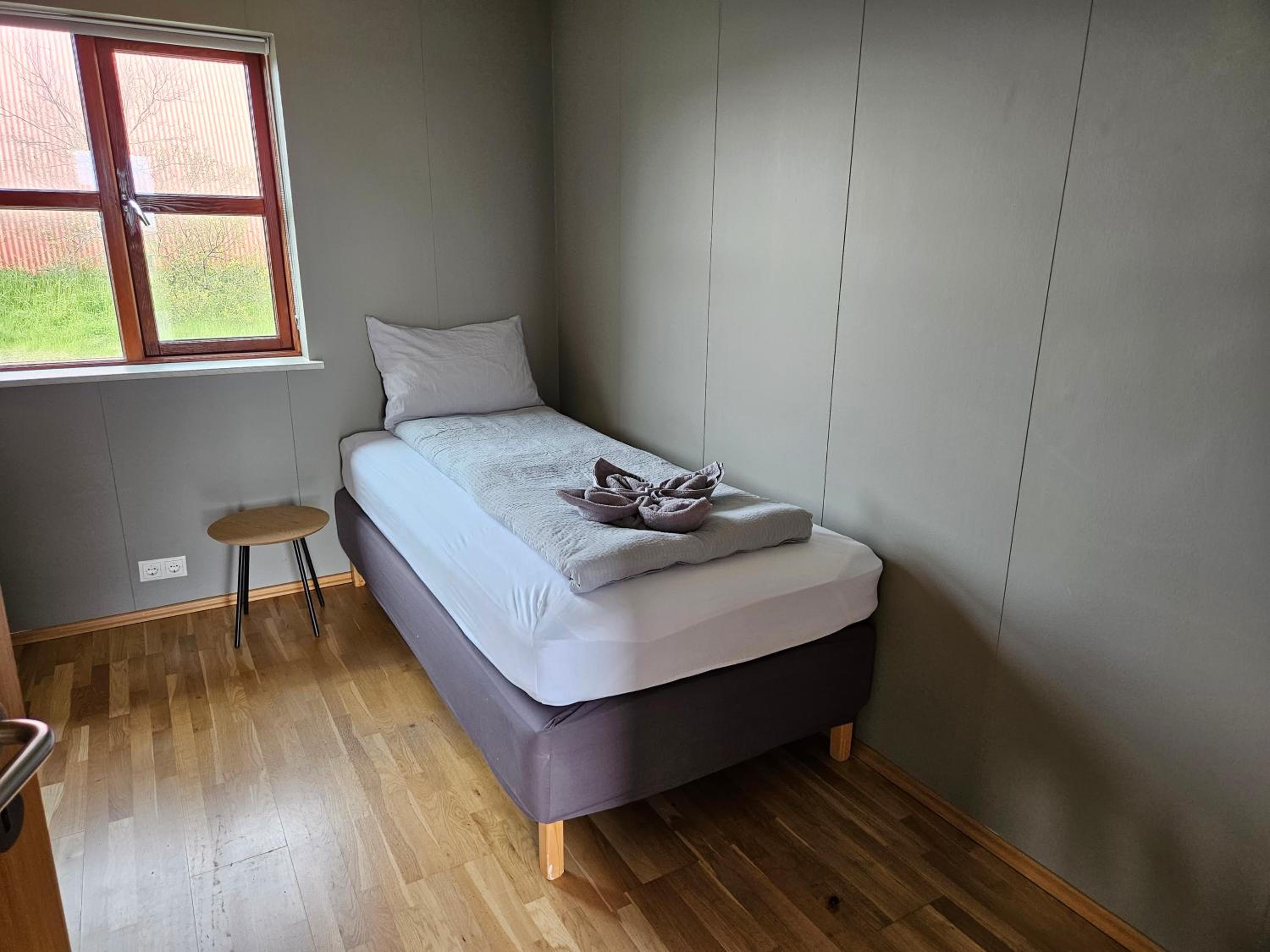 Three-Bedroom House photo 2