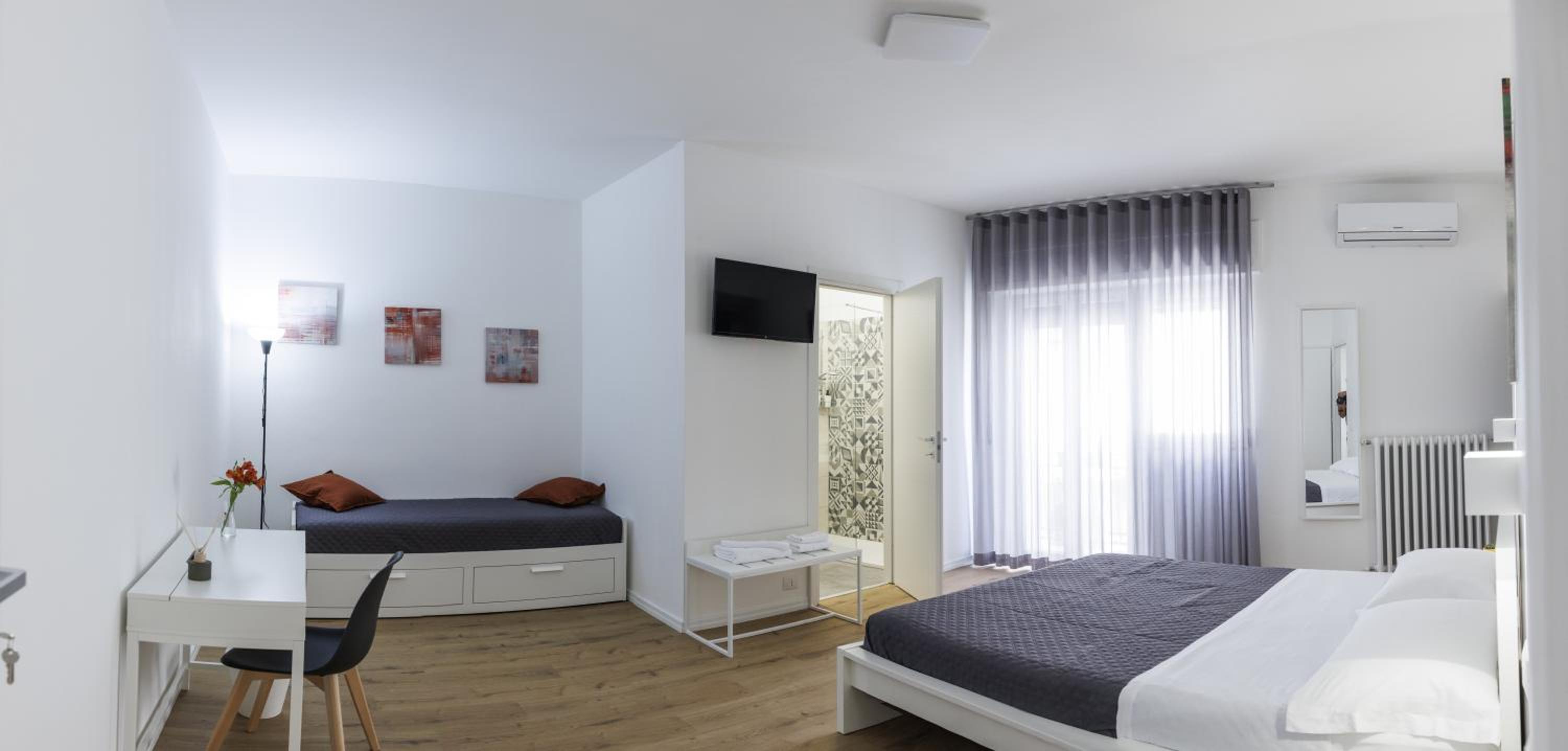 Deluxe Quadruple Room photo 3