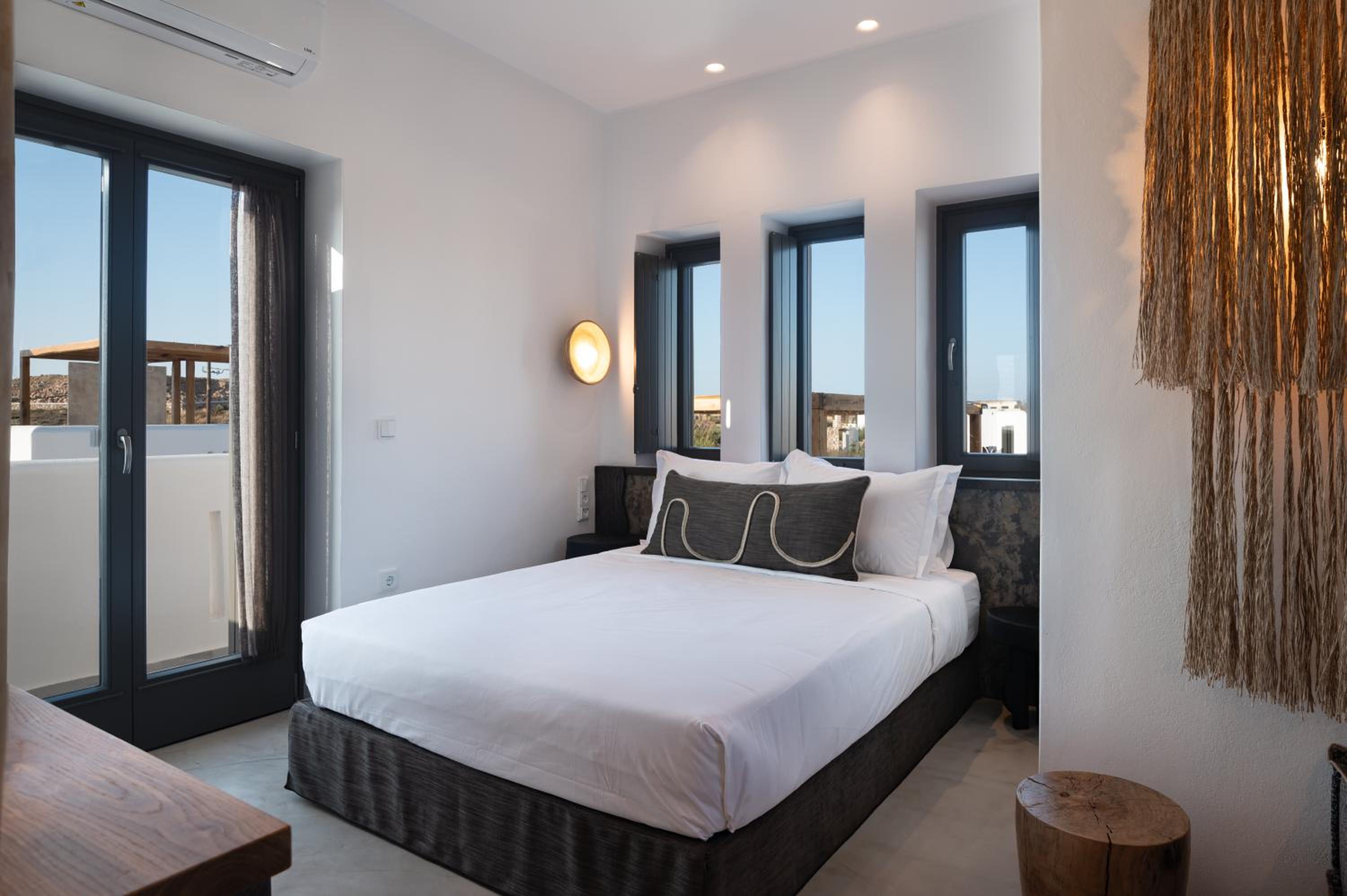 Suite with Private Pool - Photo 90