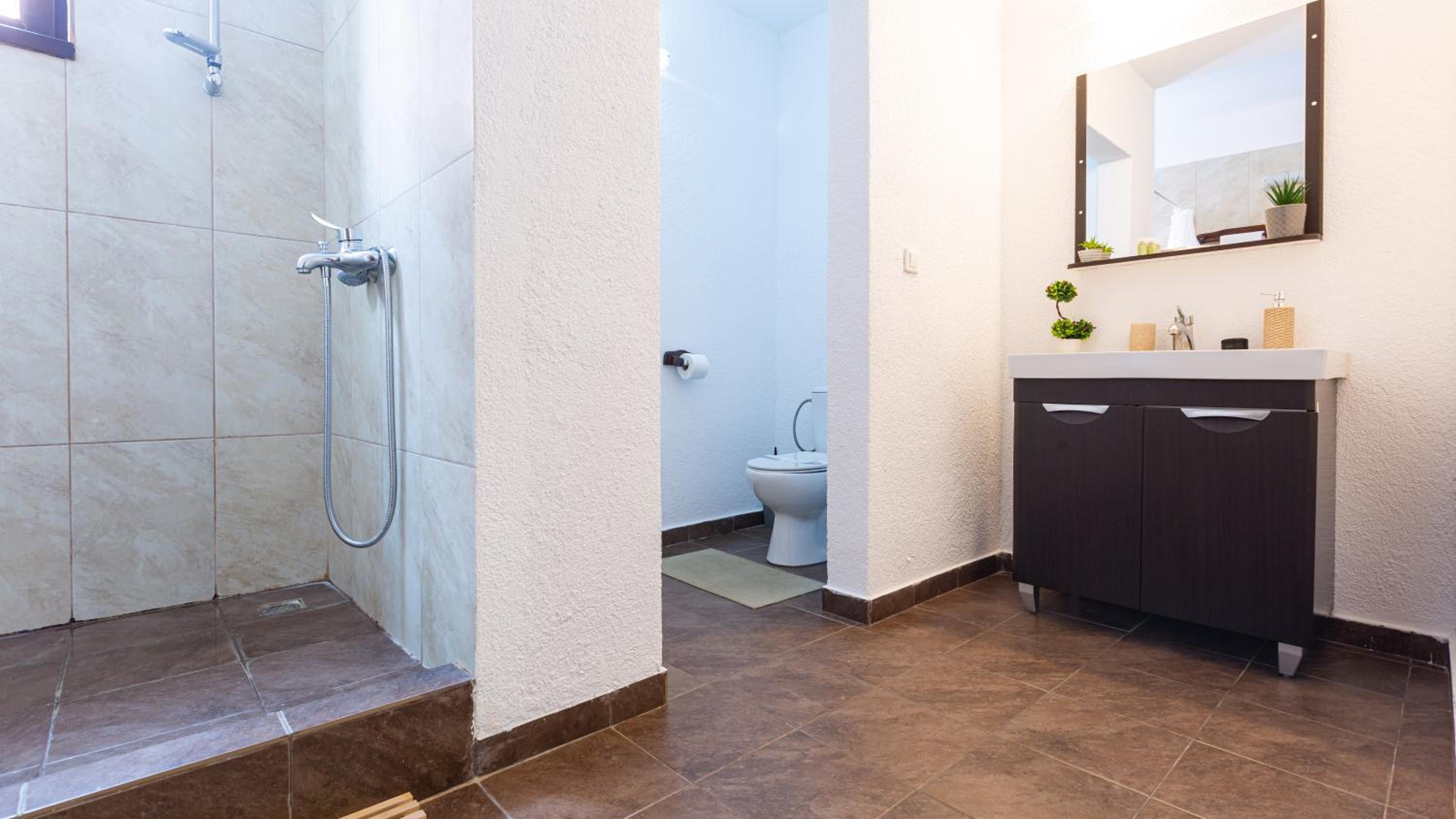 Apartment - Photo 17