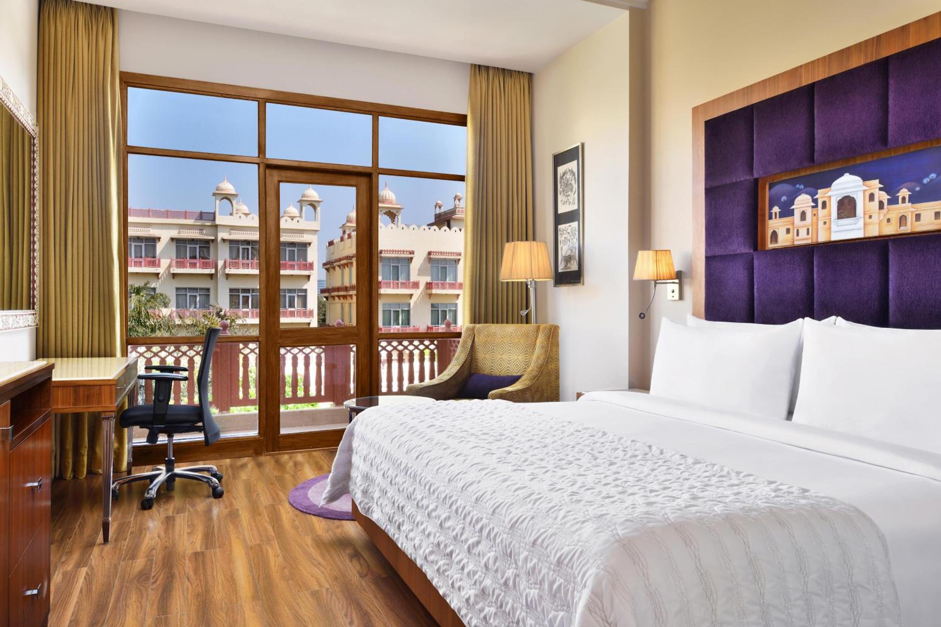 Superior Garden view with King Bed (20% discount on food and soft beverages, 20% discount on Spa,Buy 1 get 1 on select brands at Madeira bar between 4 pm - 10 pm)