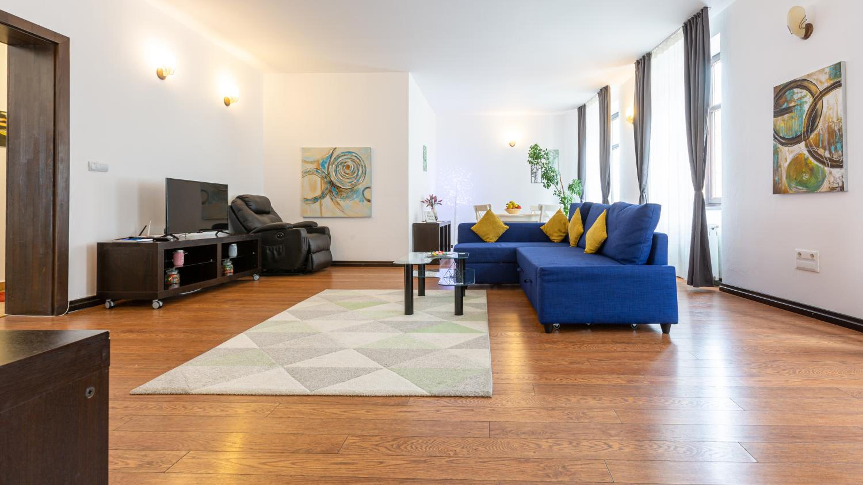 Apartment - Photo 20