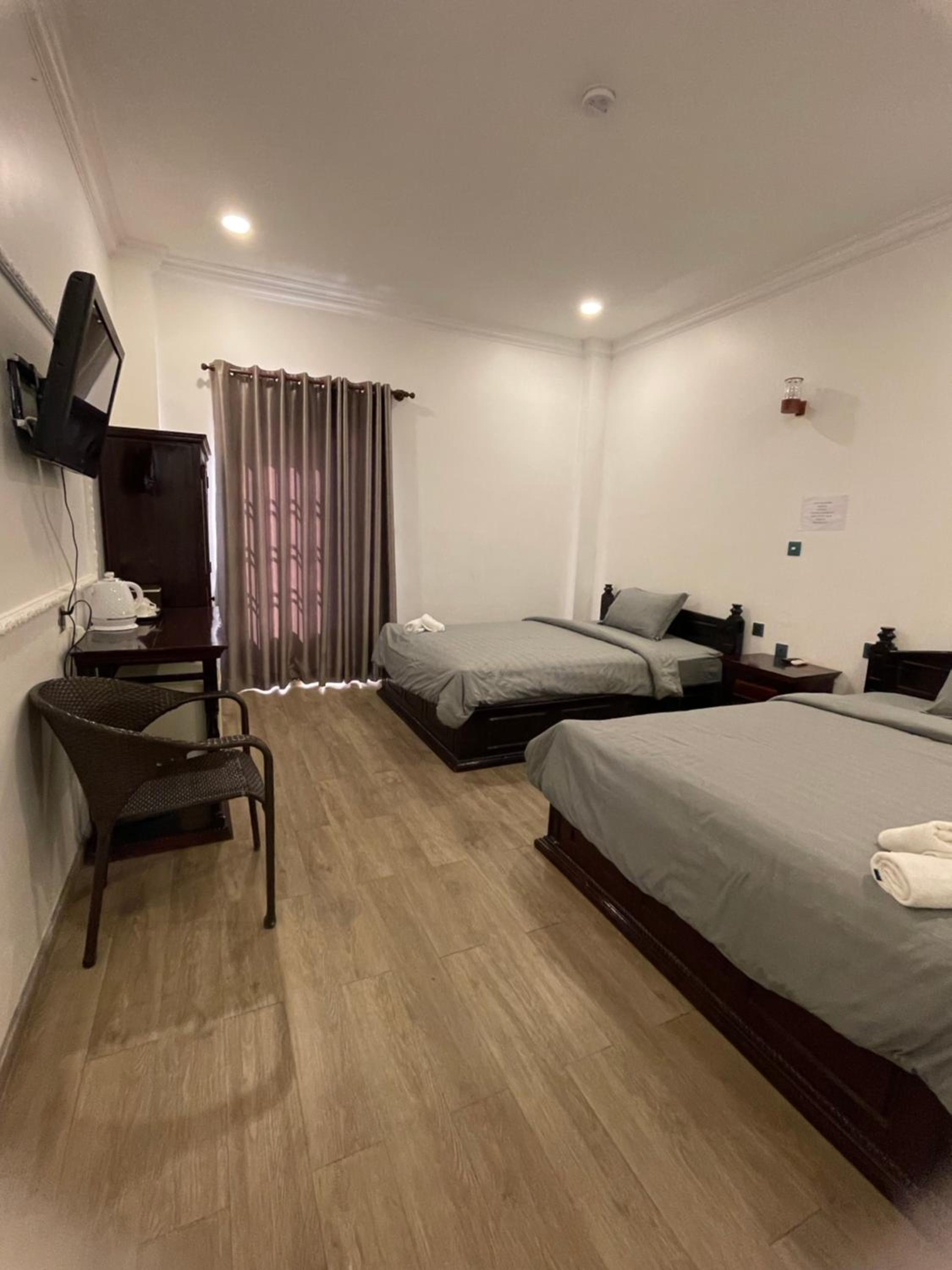 Deluxe Twin Room with City View photo 1
