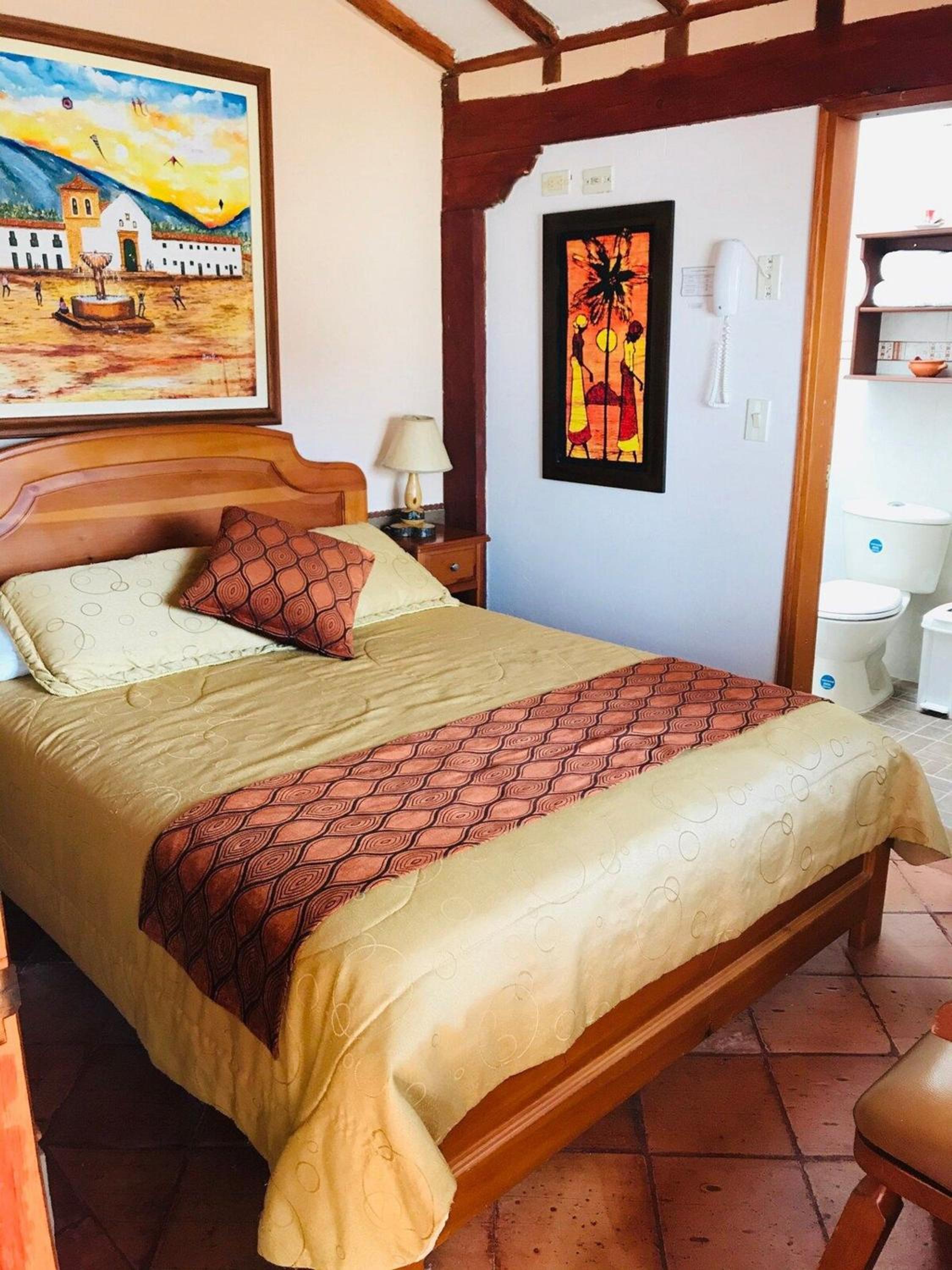 Deluxe Double or Twin Room photo 3