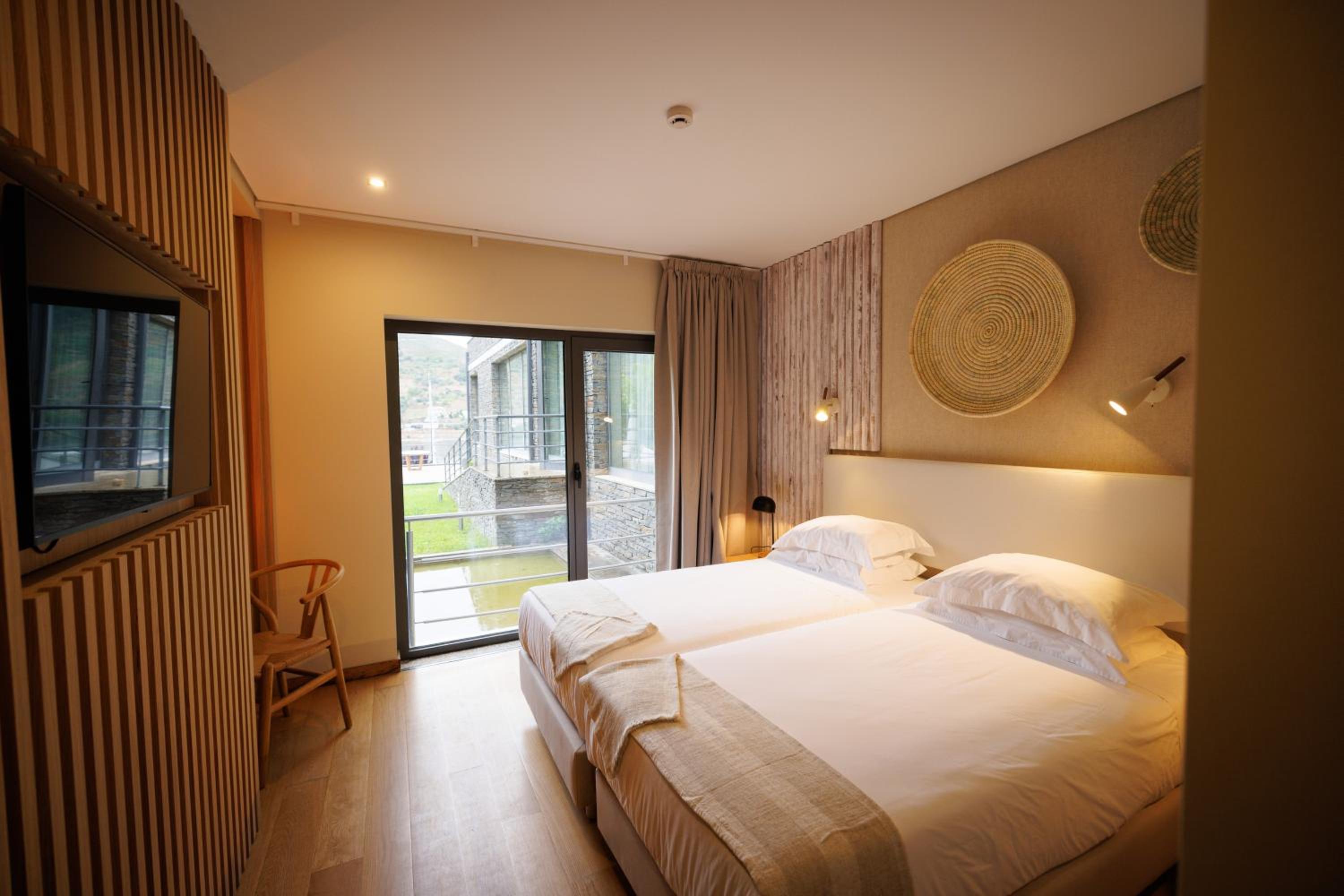 Twin Room - Photo 1