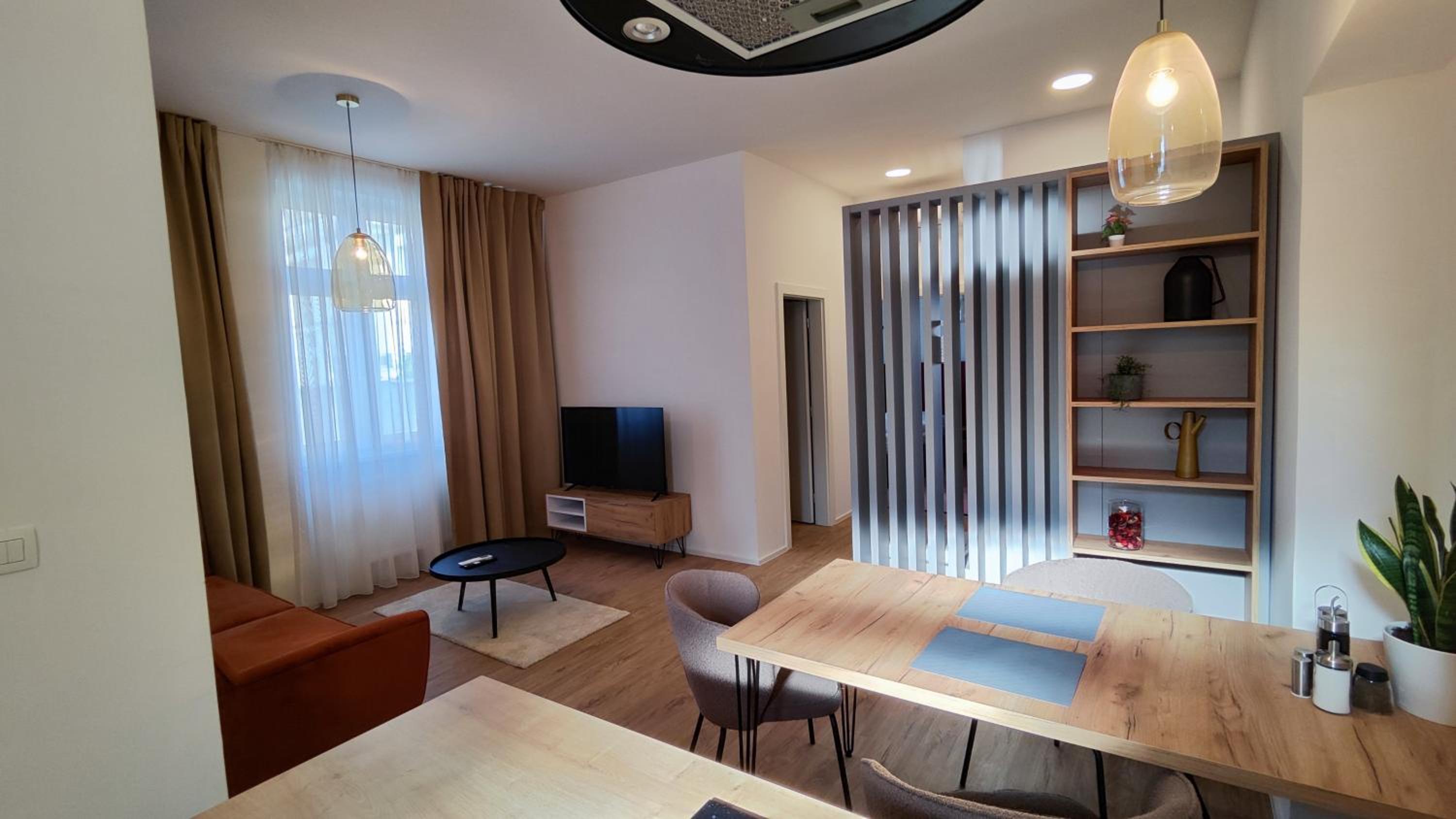 Deluxe Compact Suite - Photo 1