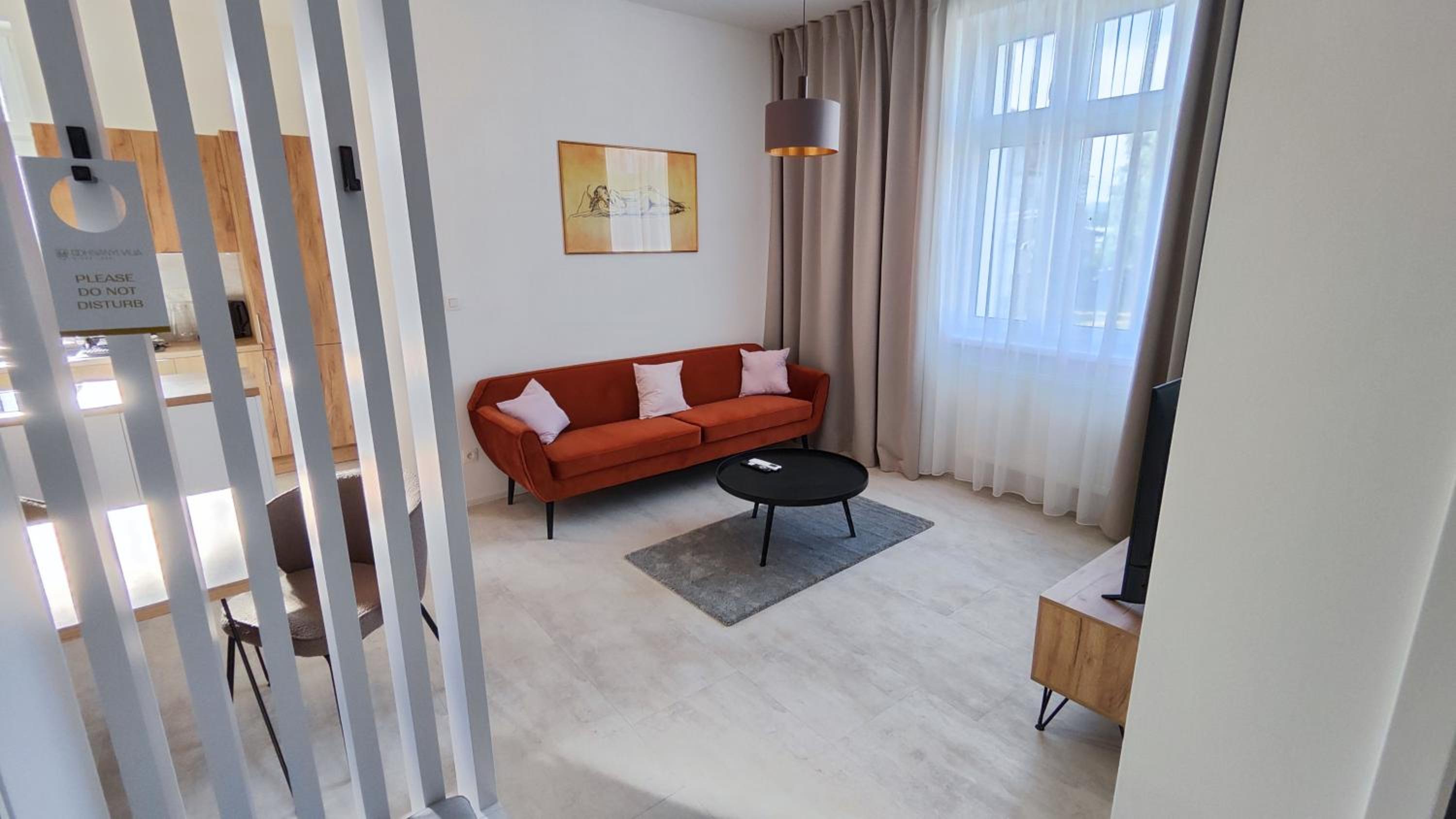 Deluxe Compact Suite - Photo 4