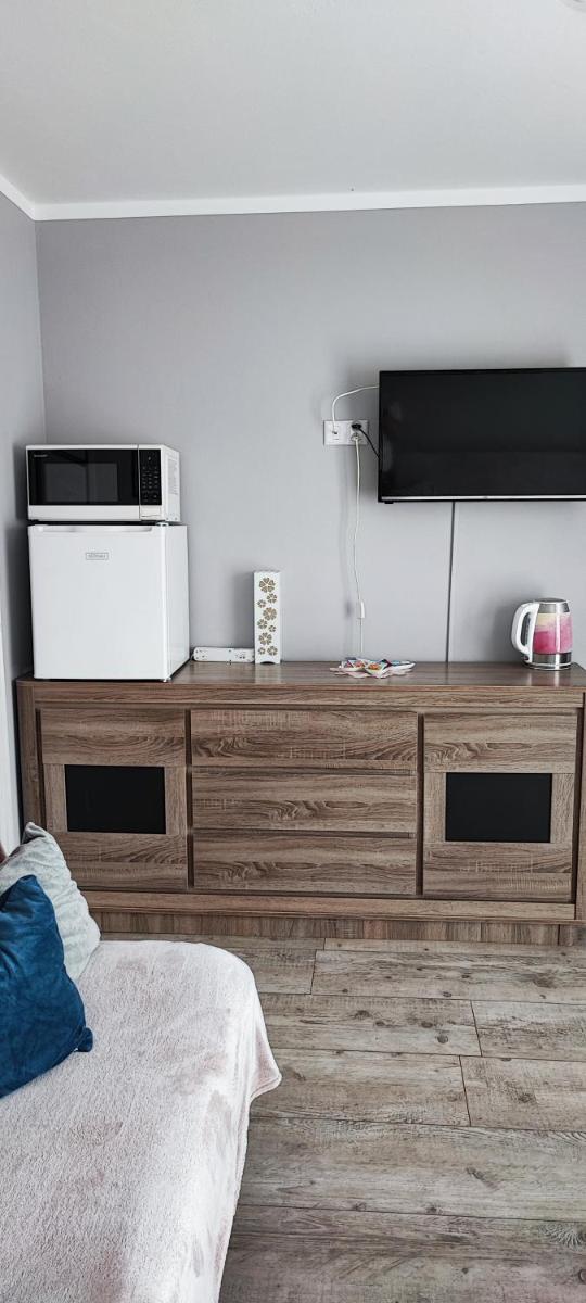 Classic Triple Room - Photo 9