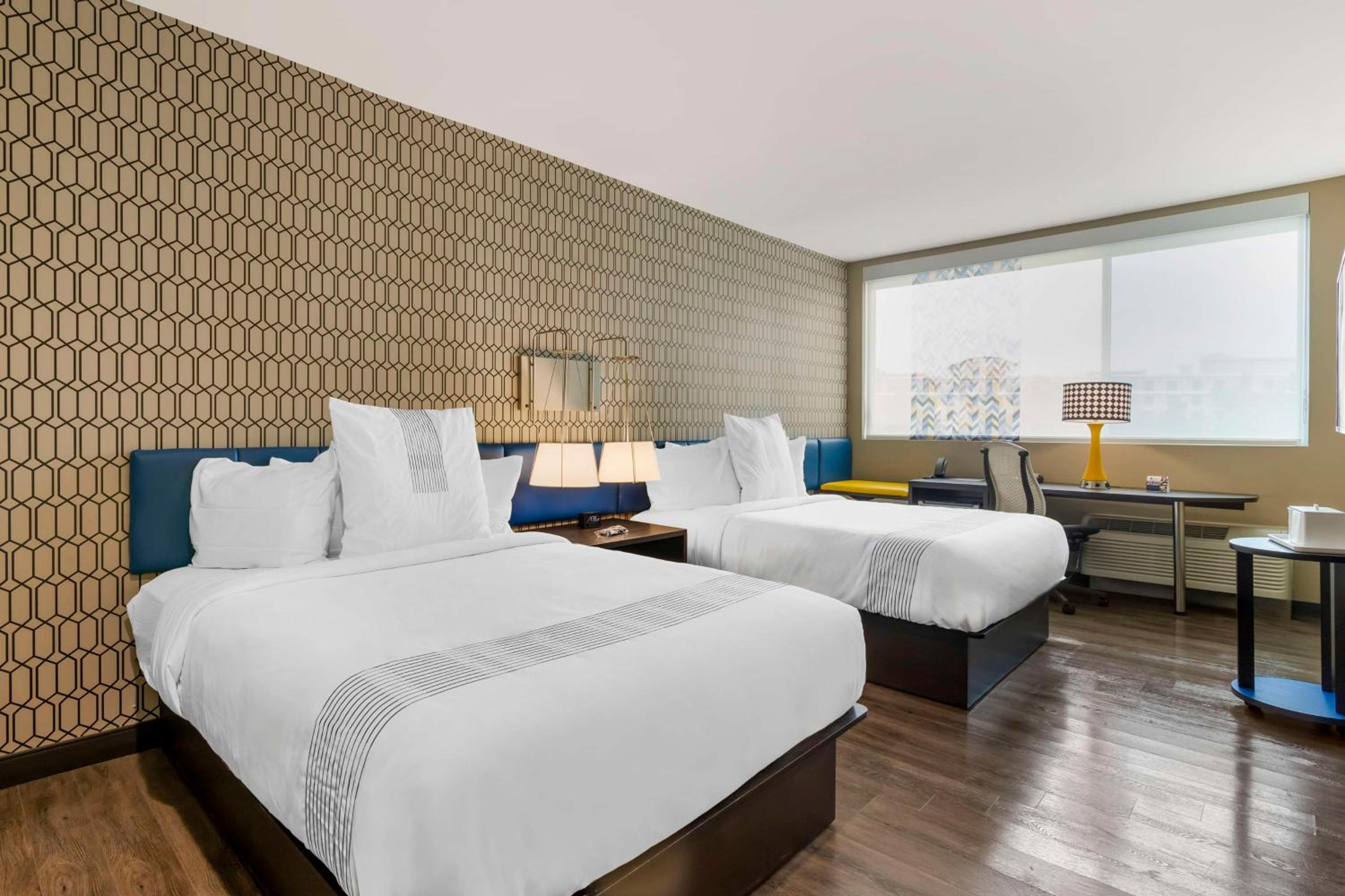 Queen Room with Two Queen Beds - Photo 1