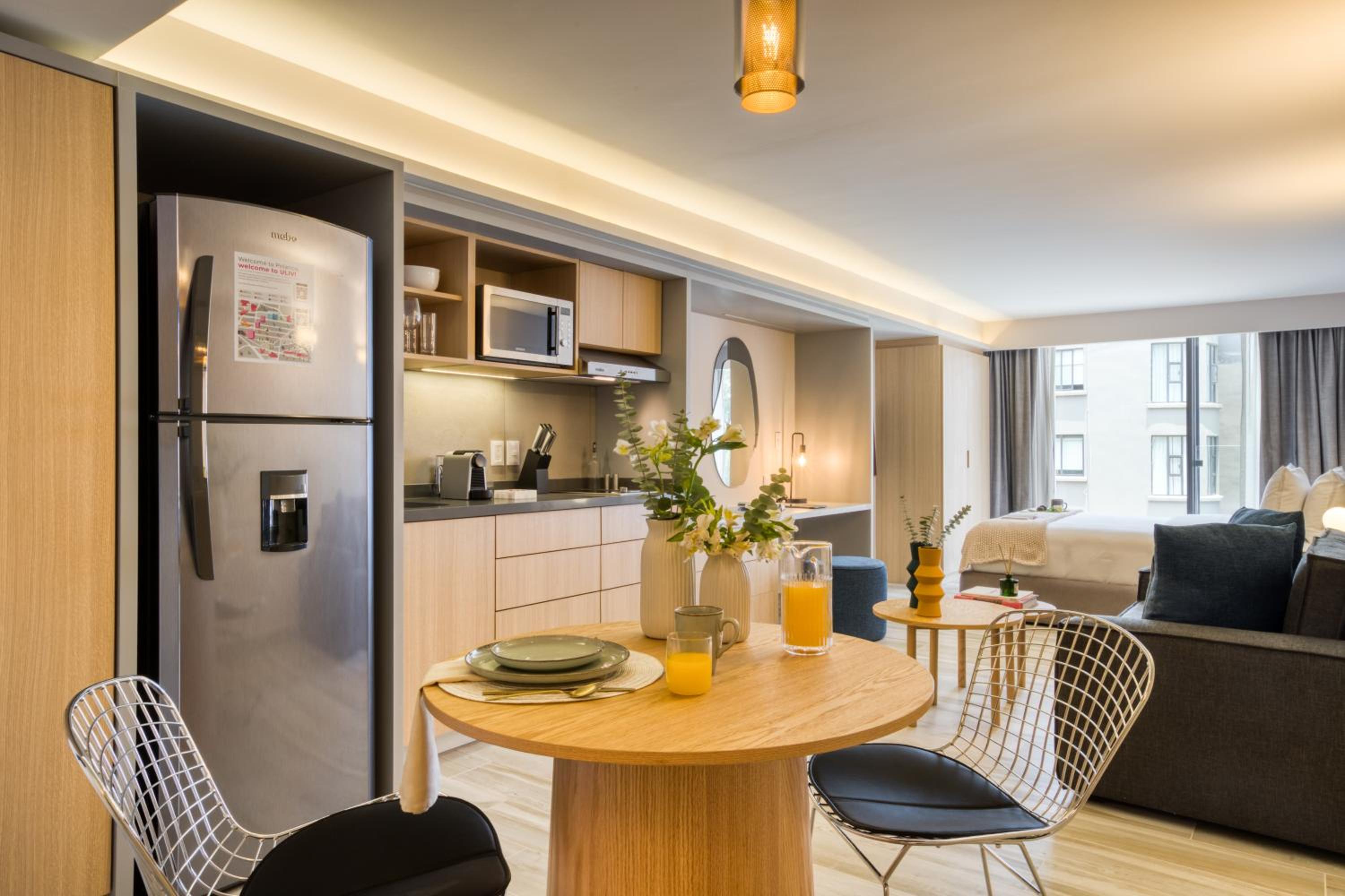 Deluxe Suite - Photo 3