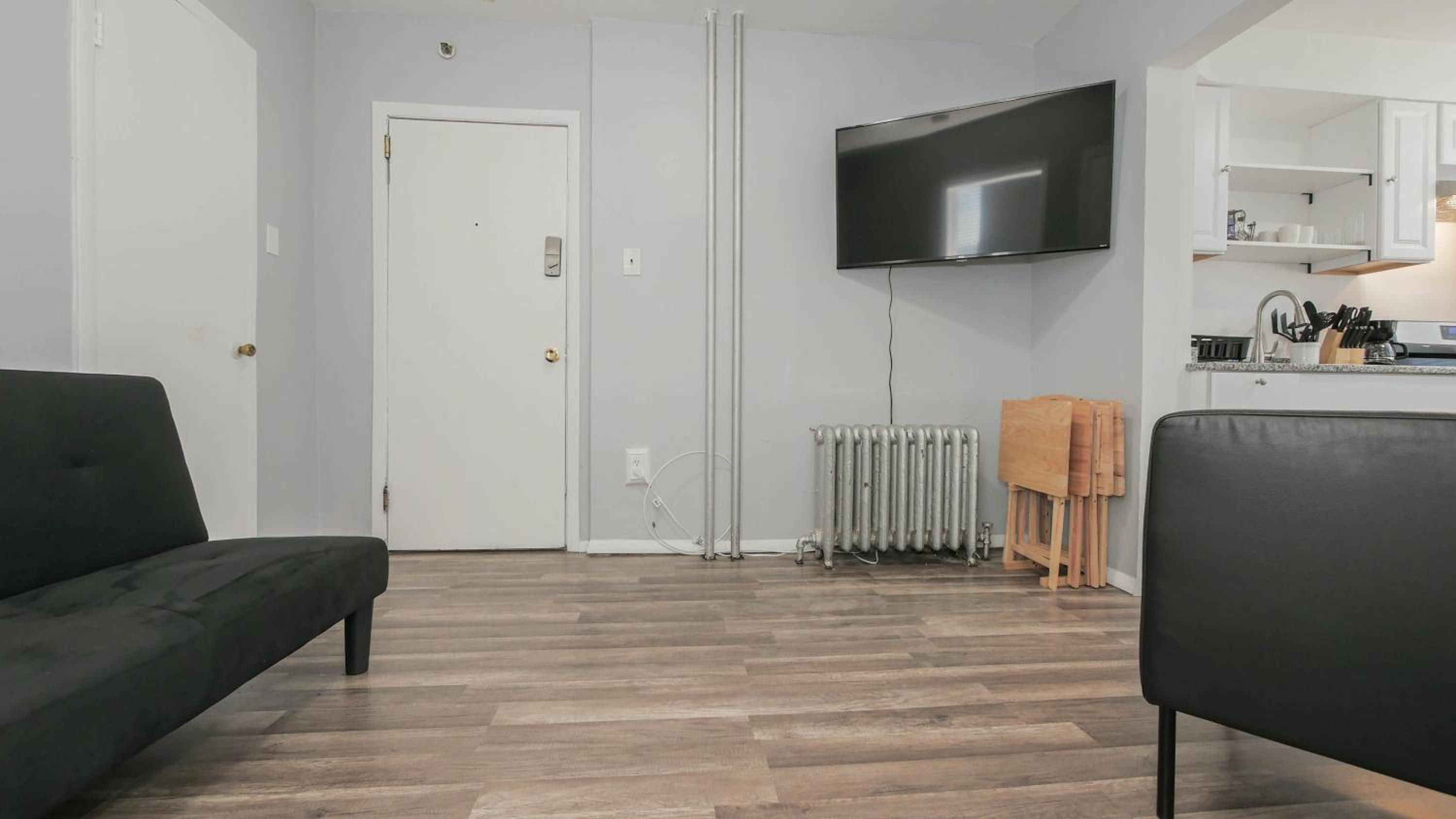 Apartment photo 3