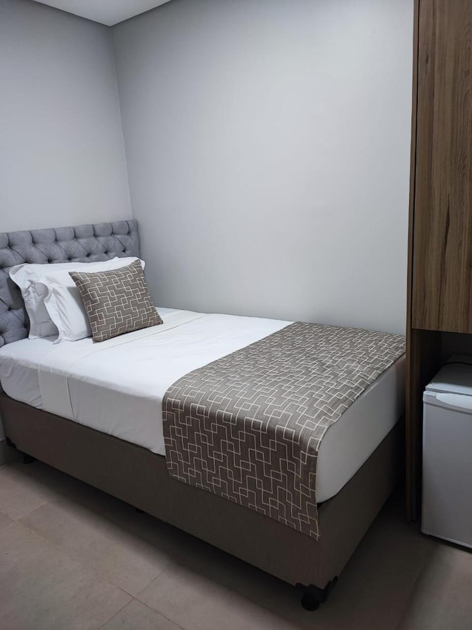 Single Room photo 1