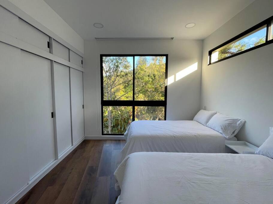 Villa photo 1