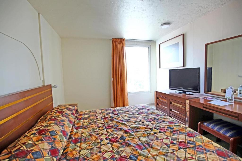 Double Room with Two Double Beds - Photo 1